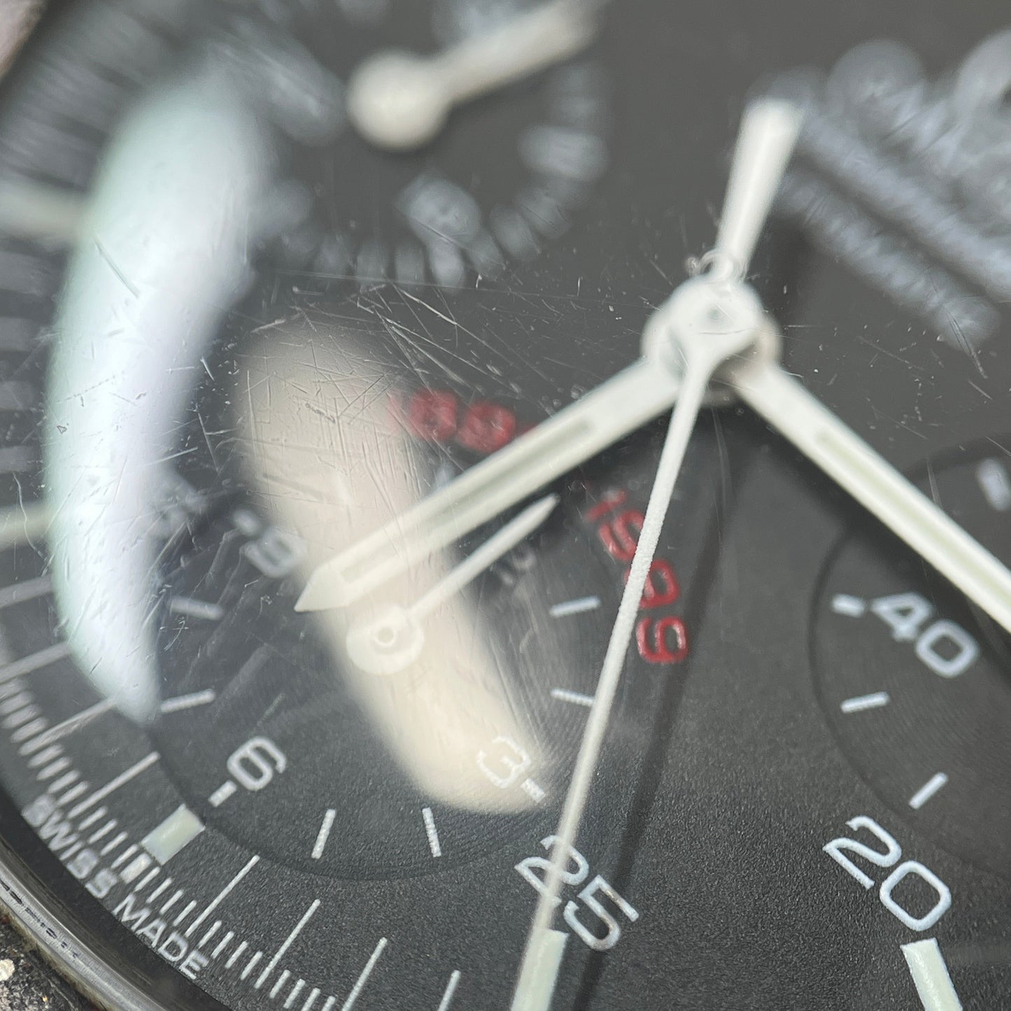 3510.51 Speedmaster AC Milan 100th Anniversary Model 2O-M01-00554