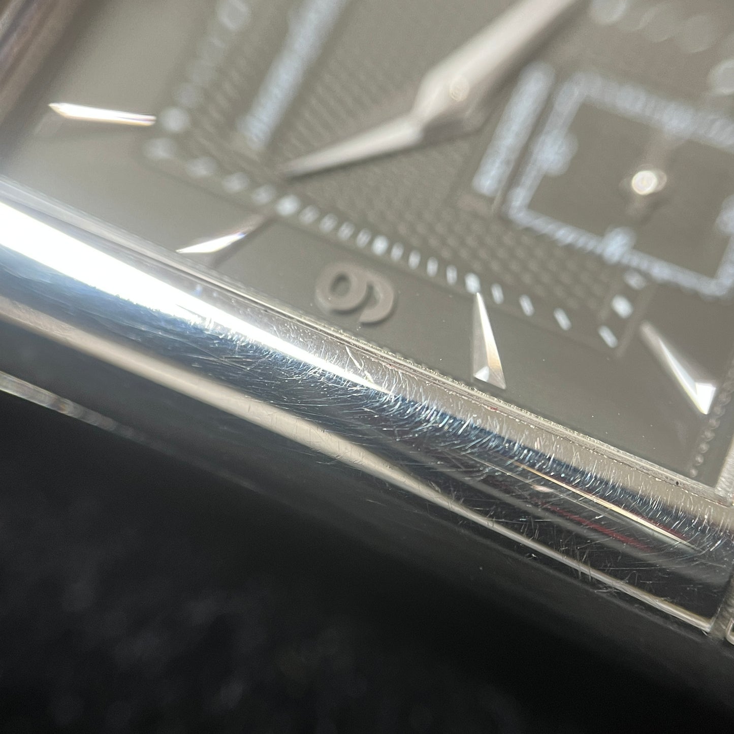 270.3.54 レベルソ スモールセコンド WG 2JLC01-00110