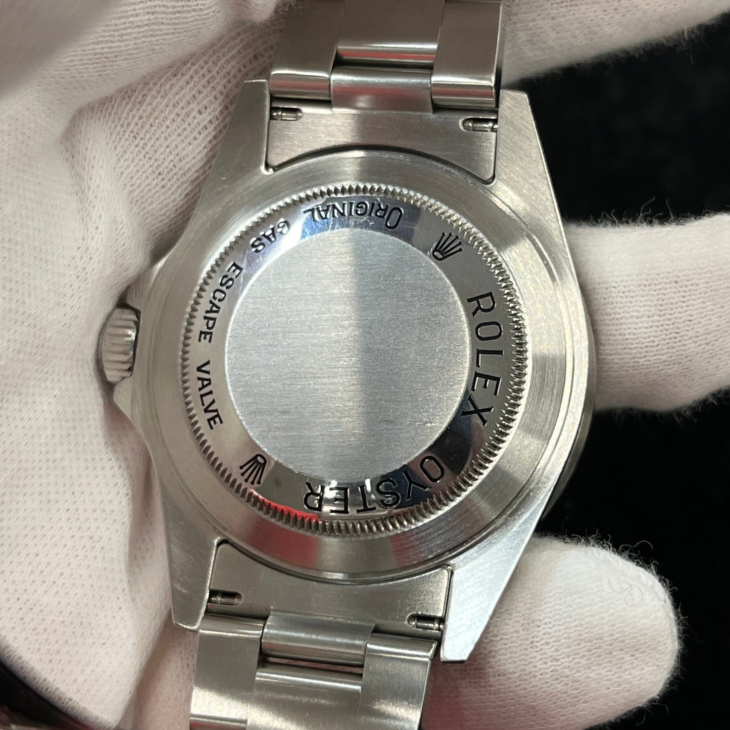 16600 Sea-Dweller Y serial 2R-X01-01760