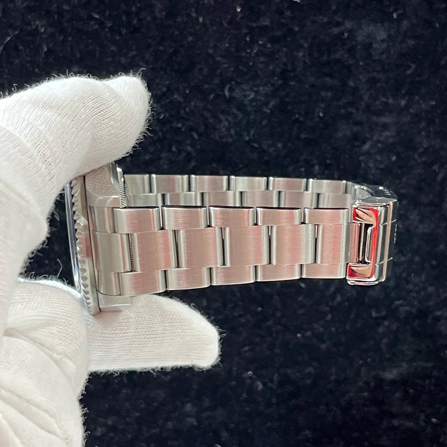 16600 Sea-Dweller Y serial 2R-X01-01760