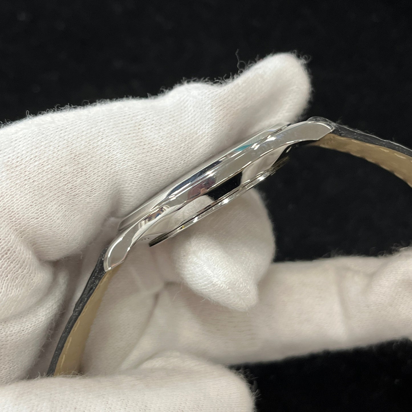 174.8.90.S Master Grand Ultra Slim 2JLC01-00108