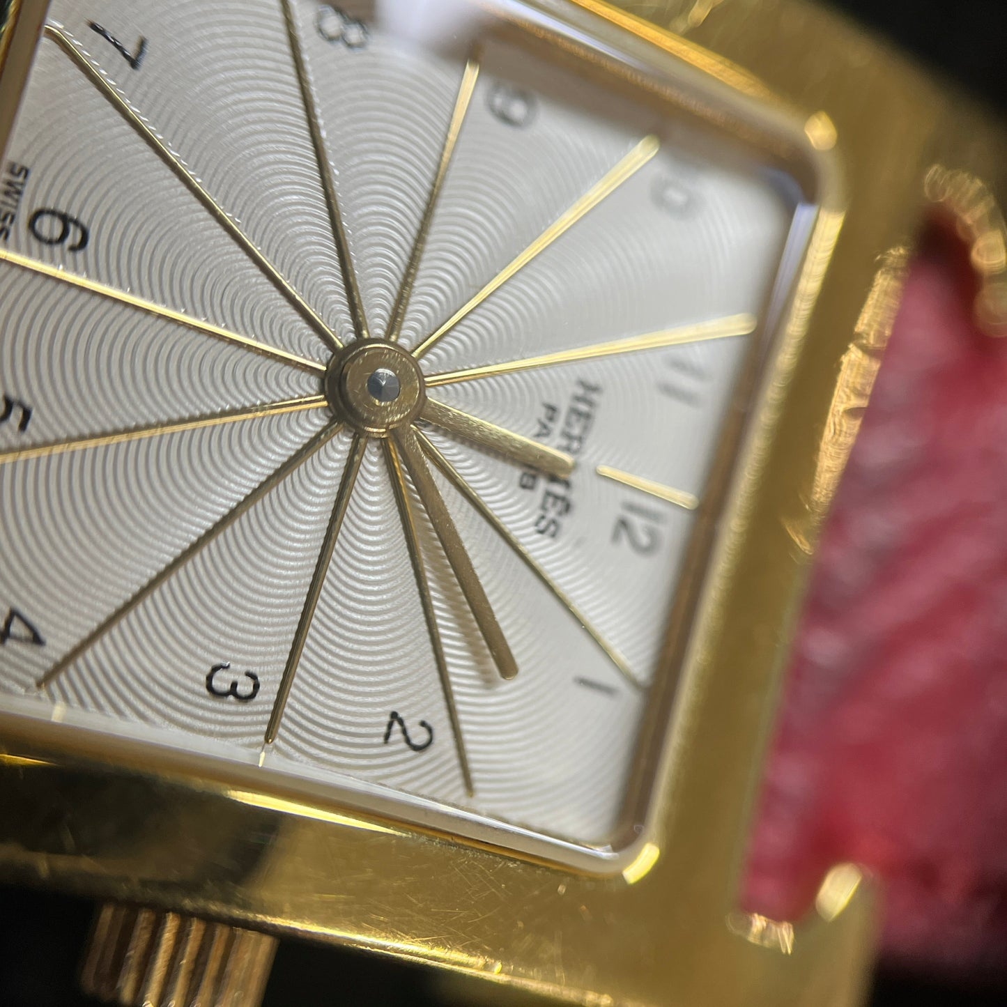 HH1.201 H watch 2HER33-00010