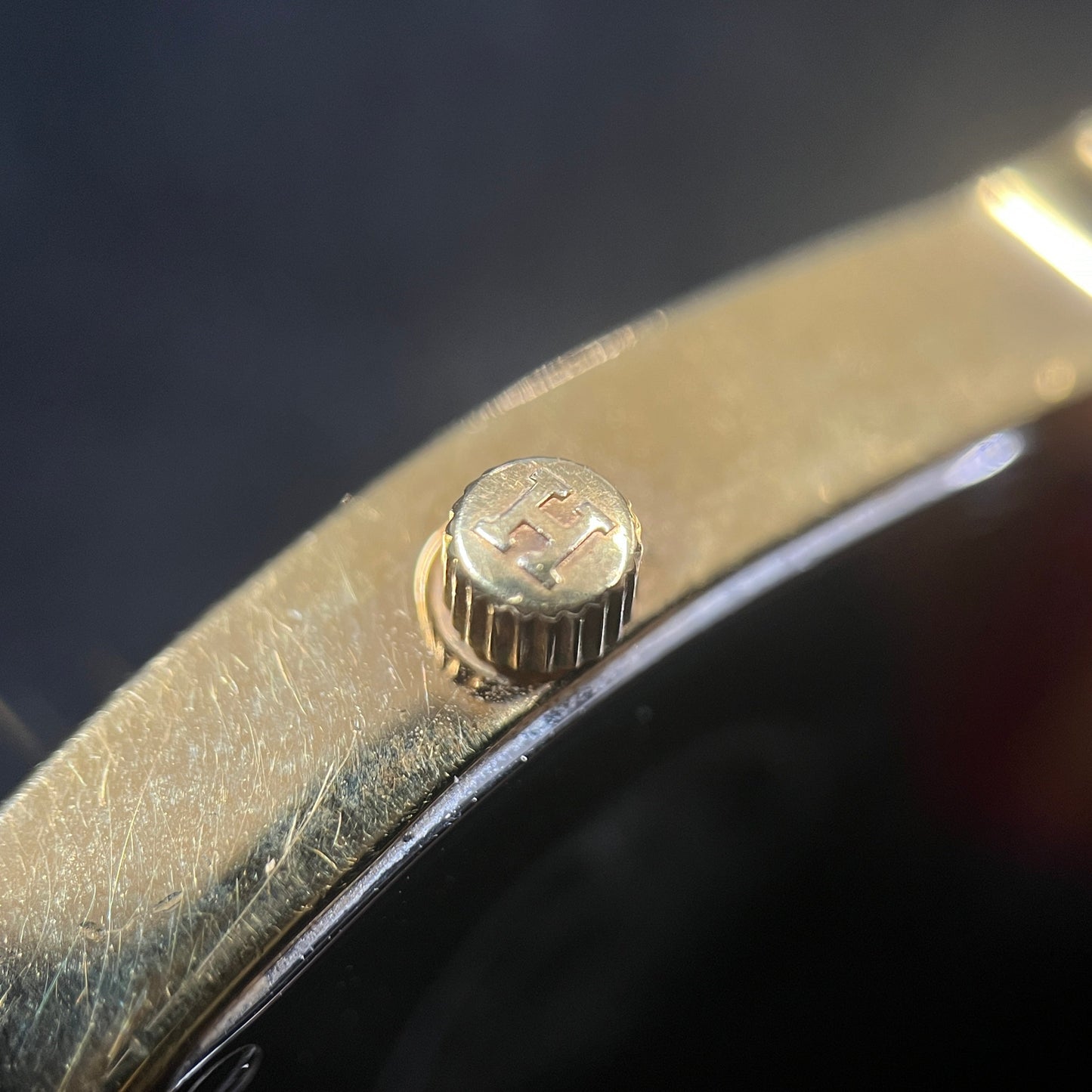 HH1.201 H watch 2HER33-00010