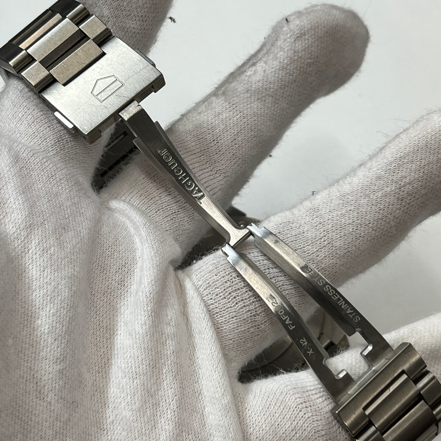 CAR2A8A Carrera Caliber Heuer 01 2TAG33-00030