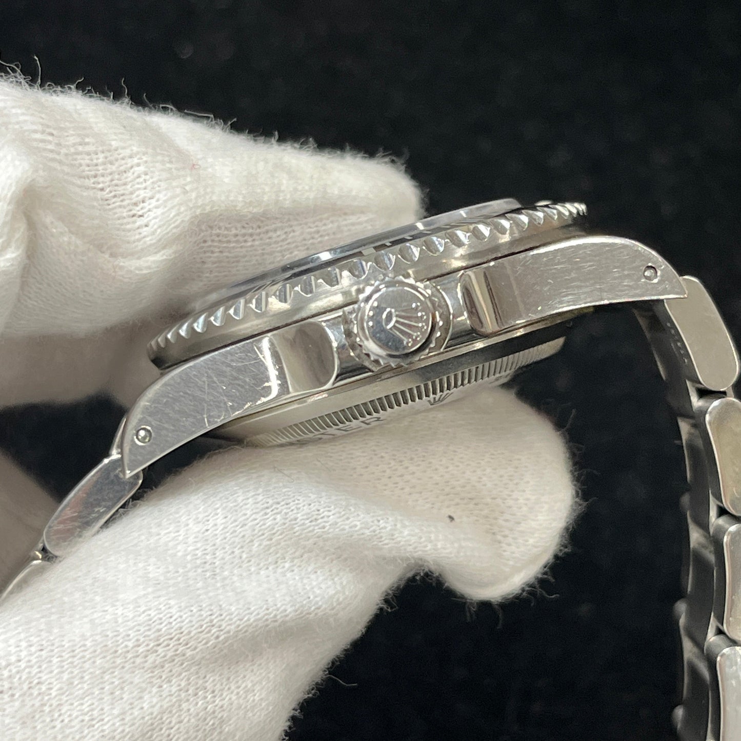 16600 Sea-Dweller U serial 2R-X33-00197