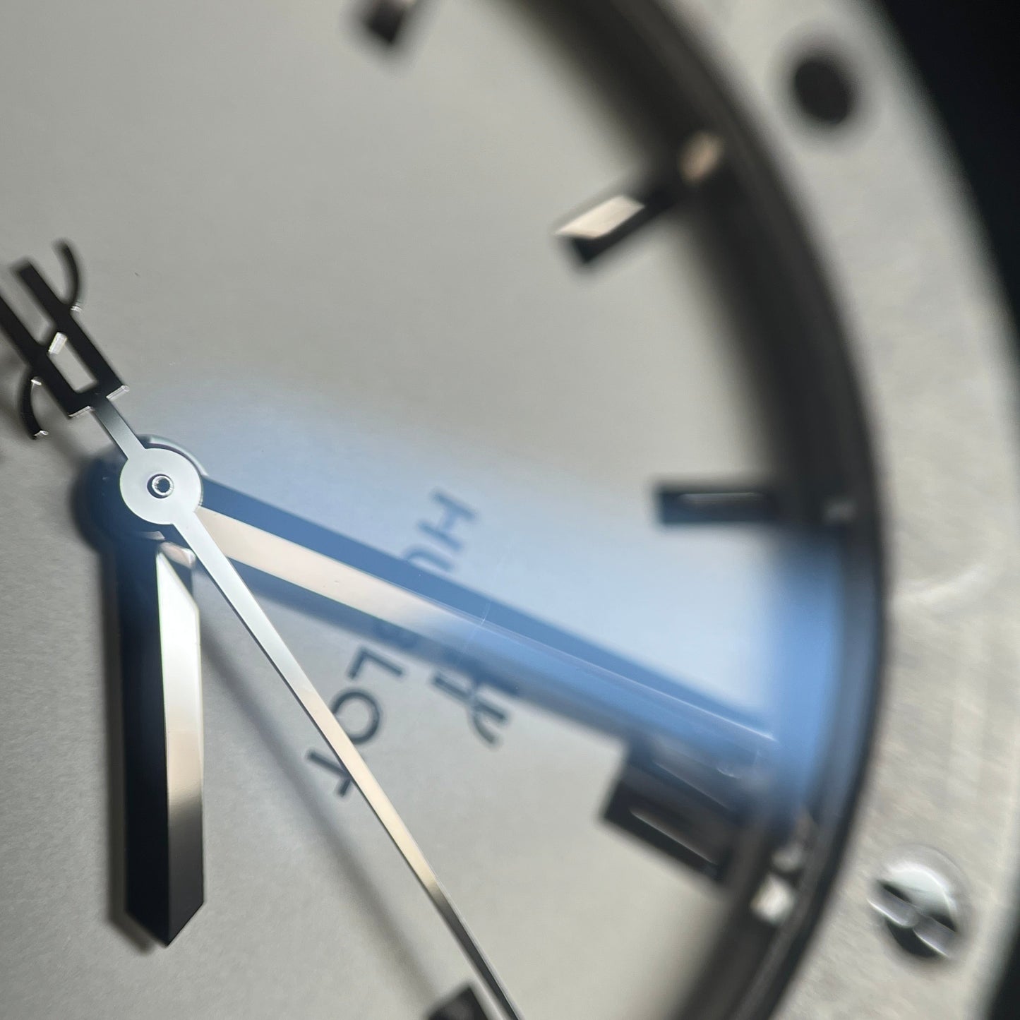 511.NX.2611.LR Classic Fusion Titanium Opaline 2HUB01-00201