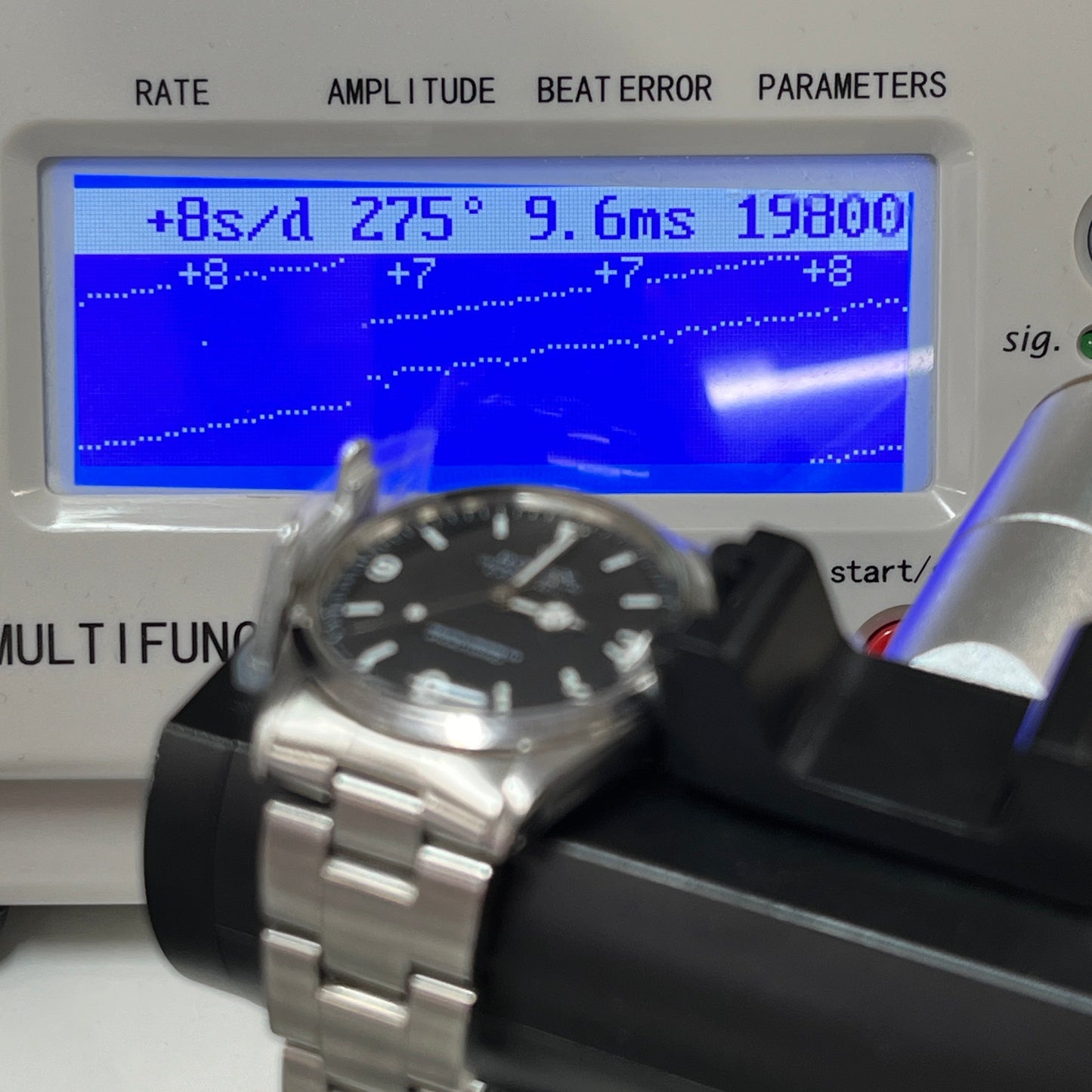 1002 Explorer 26***** serial cal.1570 Restore dial 2R-X01-01789