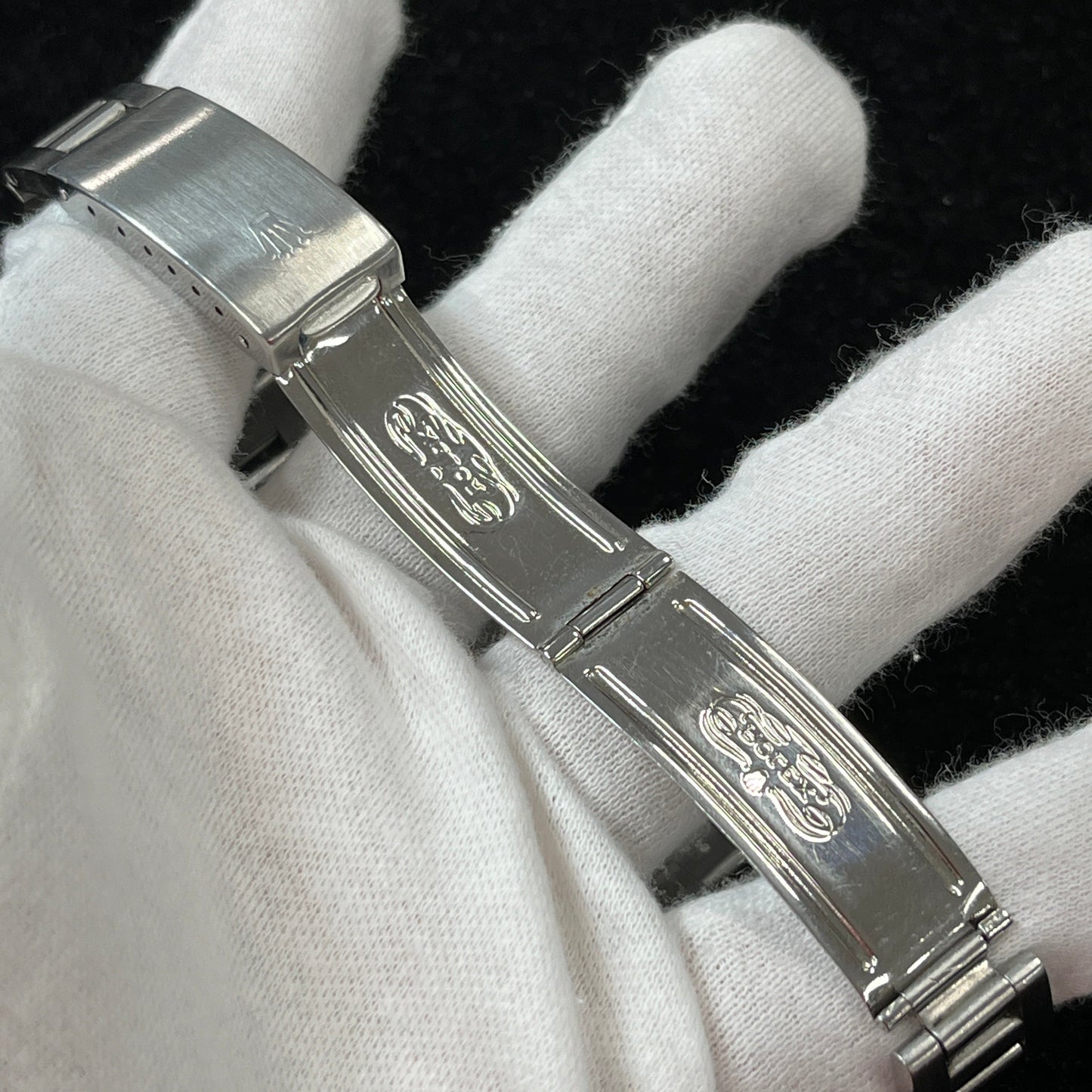 1002 Explorer 26***** serial cal.1570 Restore dial 2R-X01-01789