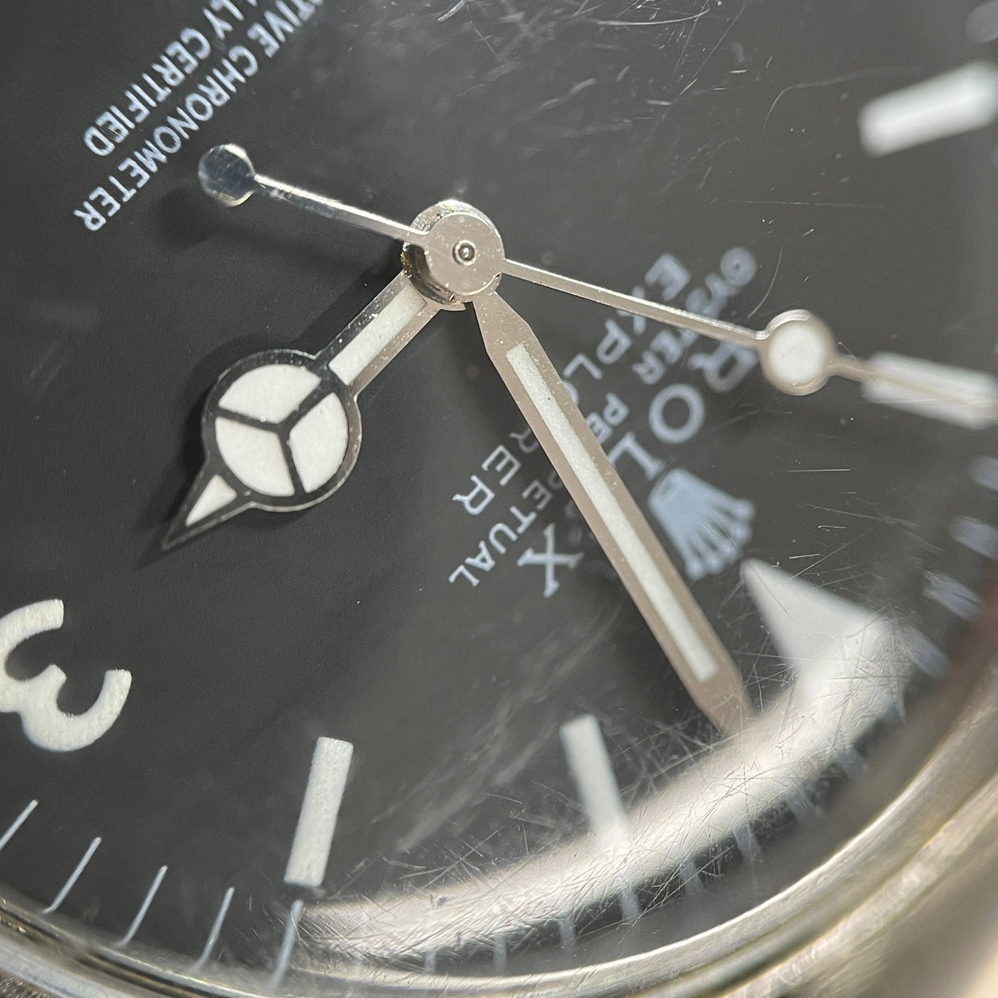 1002 Explorer 26***** serial cal.1570 Restore dial 2R-X01-01789
