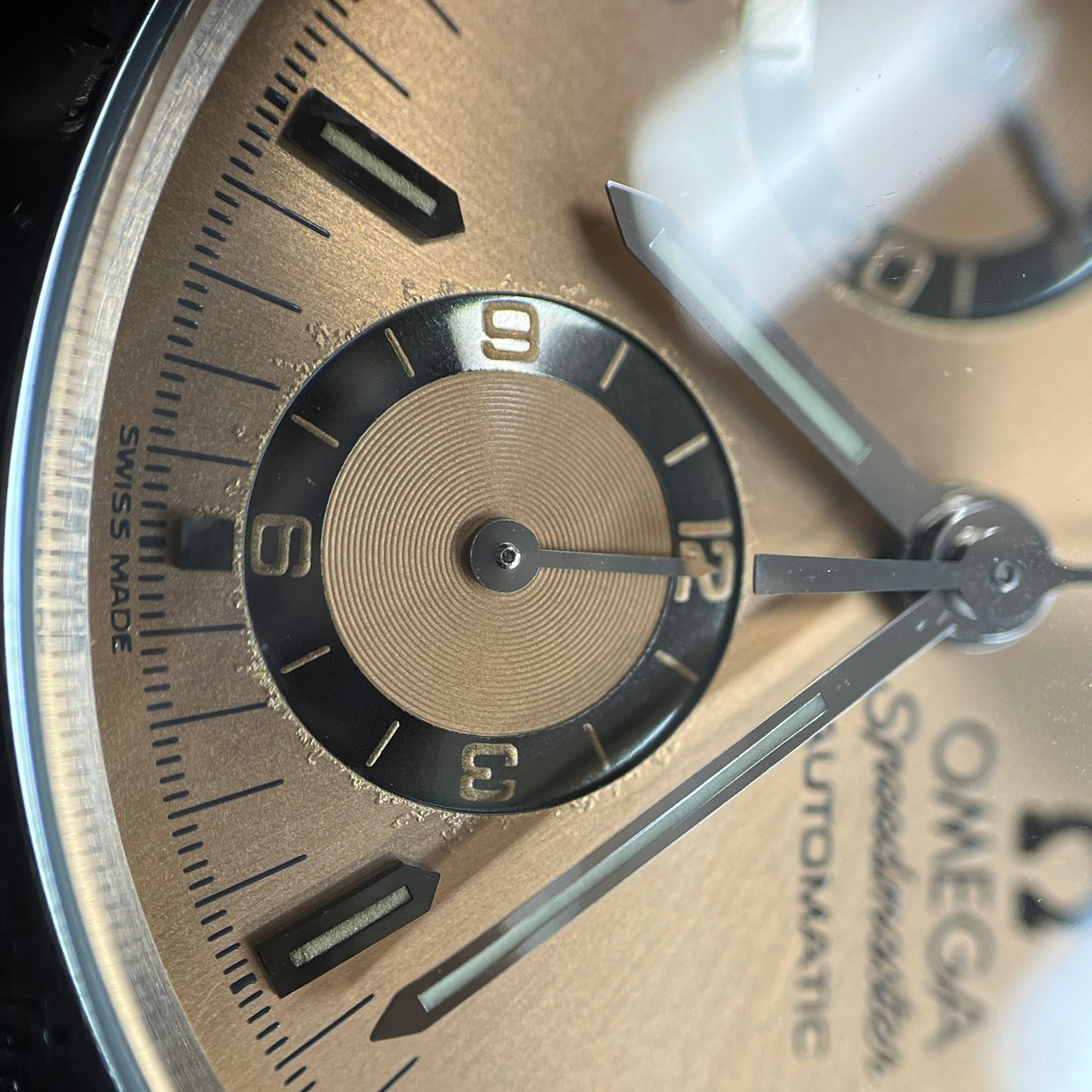 35116 Speedmaster Date Grand prix 2O-M01-00562