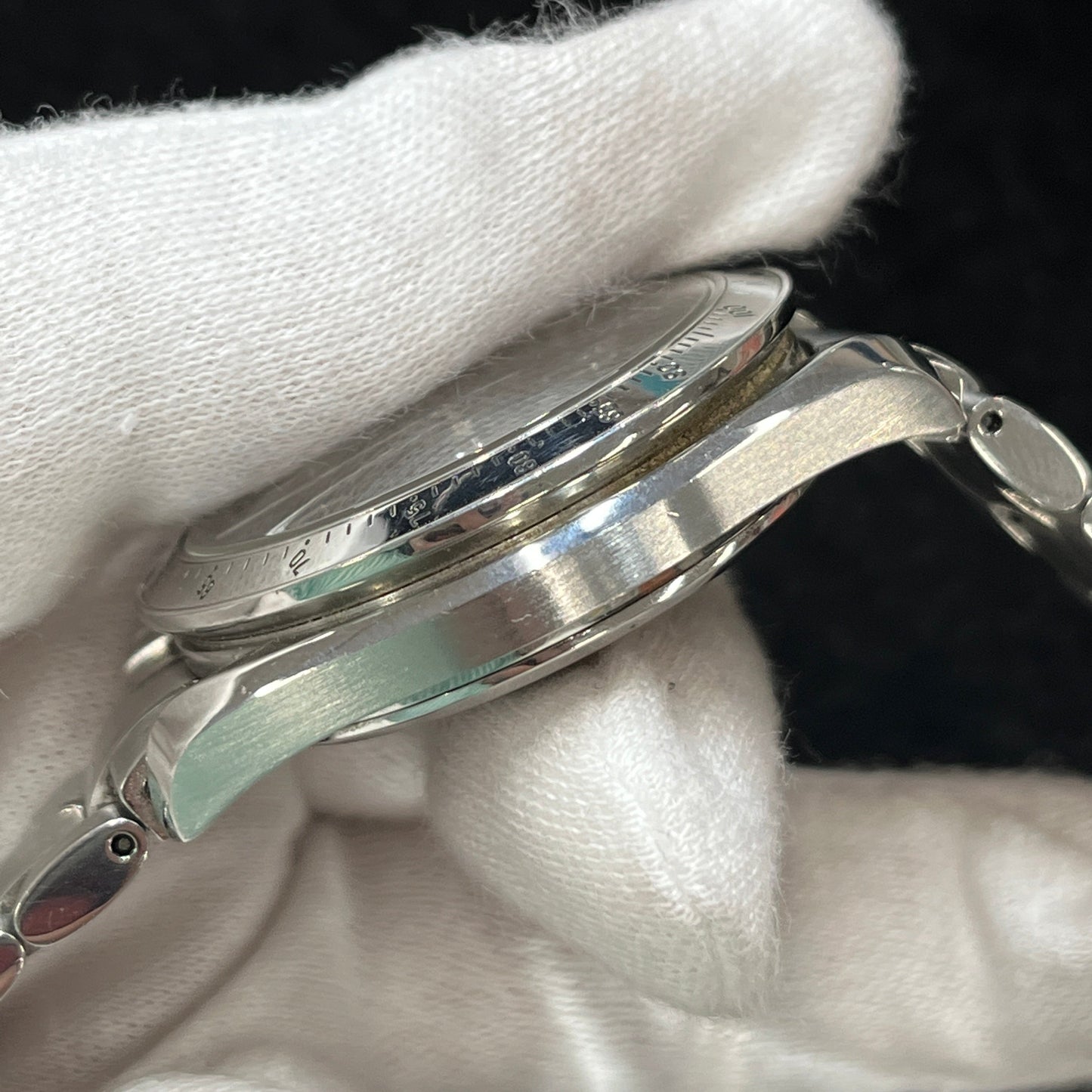 3513.50 Speedmaster Date limited to model 2O-M01-00555