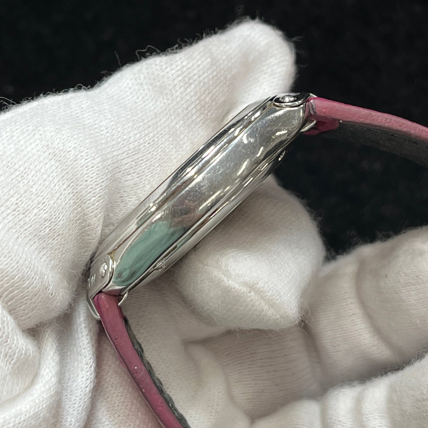Q6G20 Fifty Five 2L-V01-00116