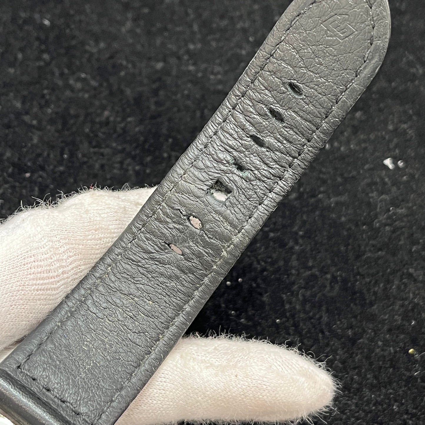 PAM00631 Luminor Marina Logo Acciaio 2PAN01-00201
