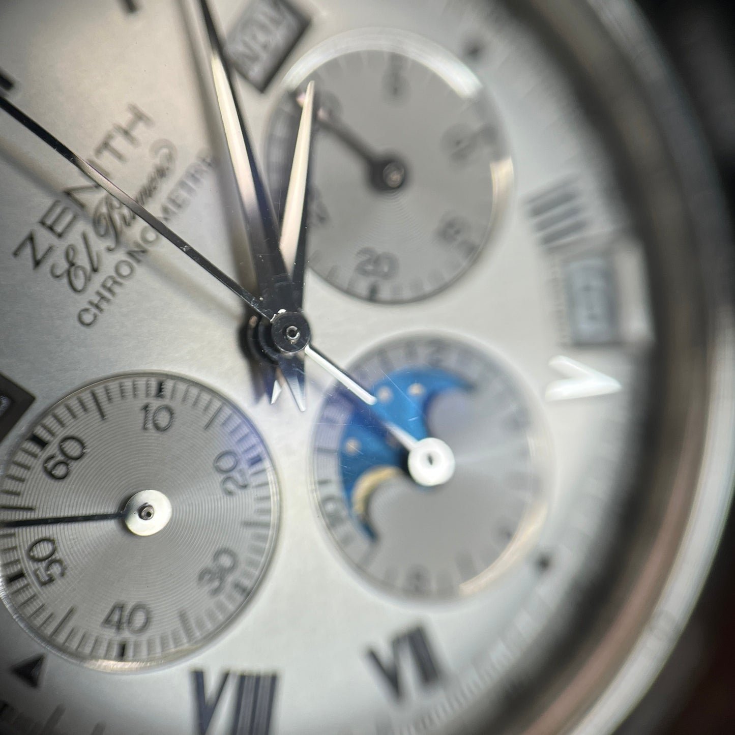01.0240.410 Chronomaster Moonphase 2ZEN01-00094