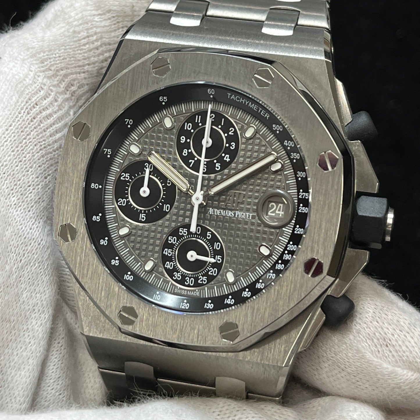 26238TI.00.2000TI.01 Royal Oak Offshore 2A-P01-00074