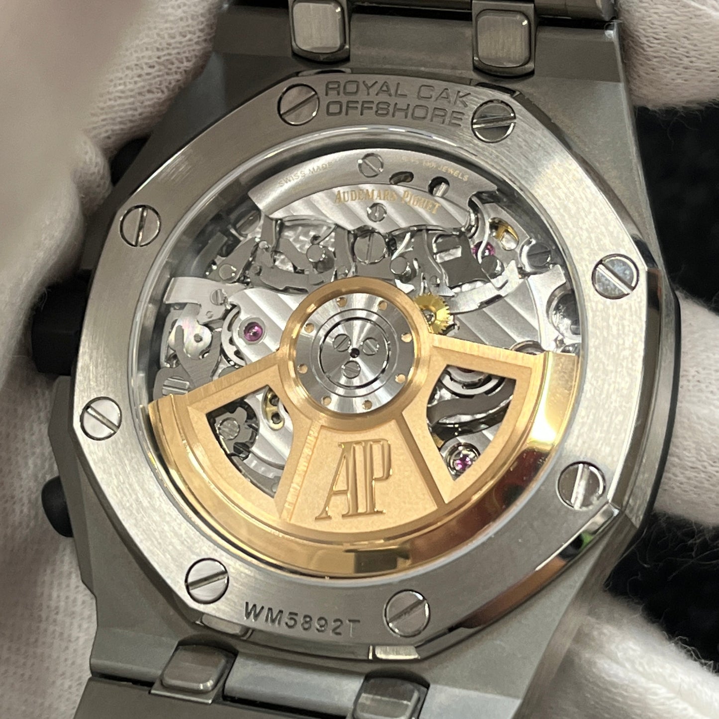 26238TI.00.2000TI.01 Royal Oak Offshore 2A-P01-00074