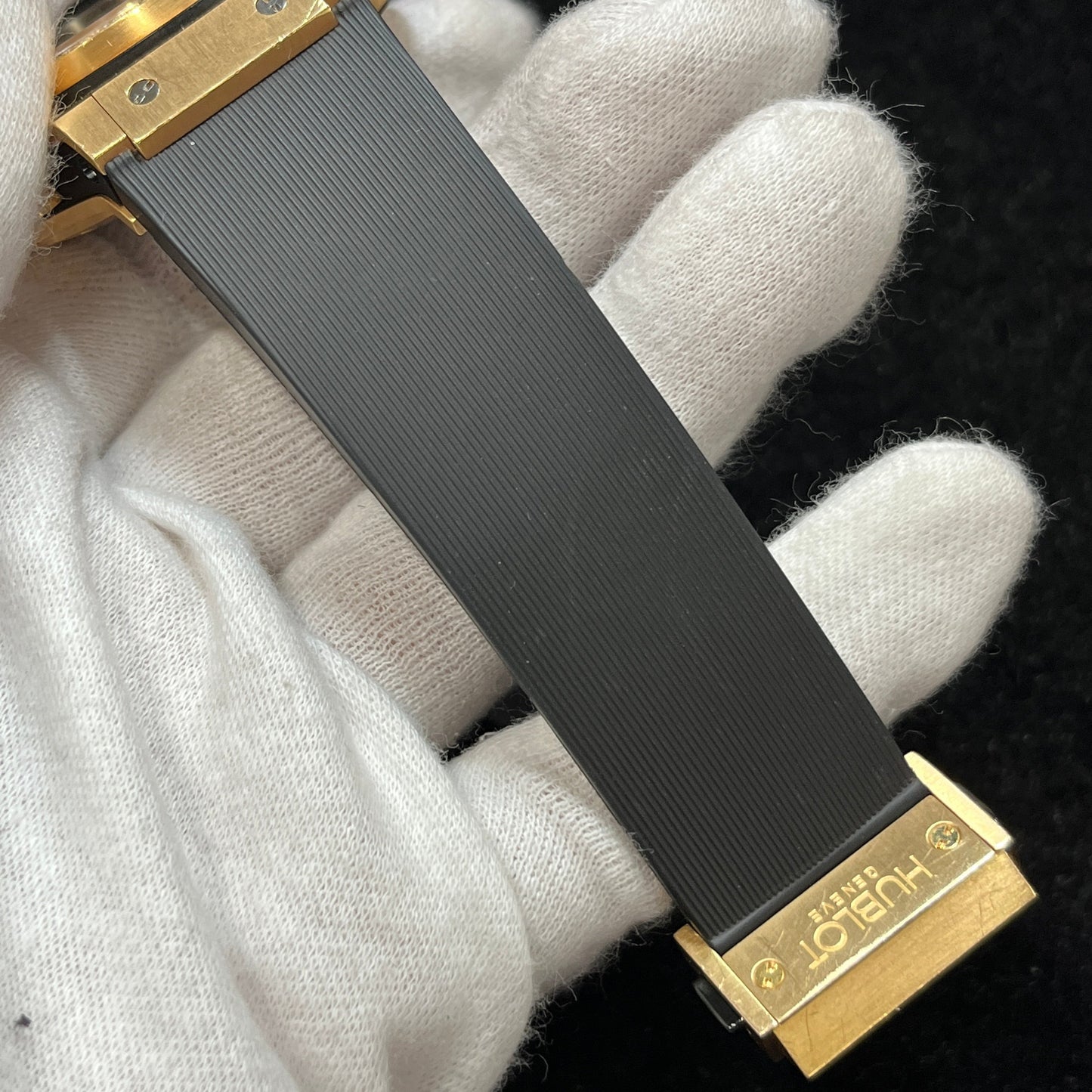 301.PX.1180.RX.1104 Big Bang Gold Diamonds 2HUB01-00206
