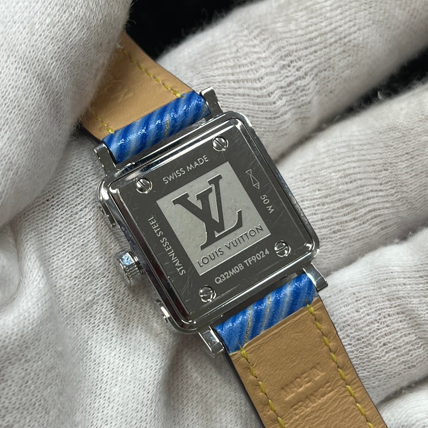 Q32M0B アンプリーズ 2L-V01-00120
