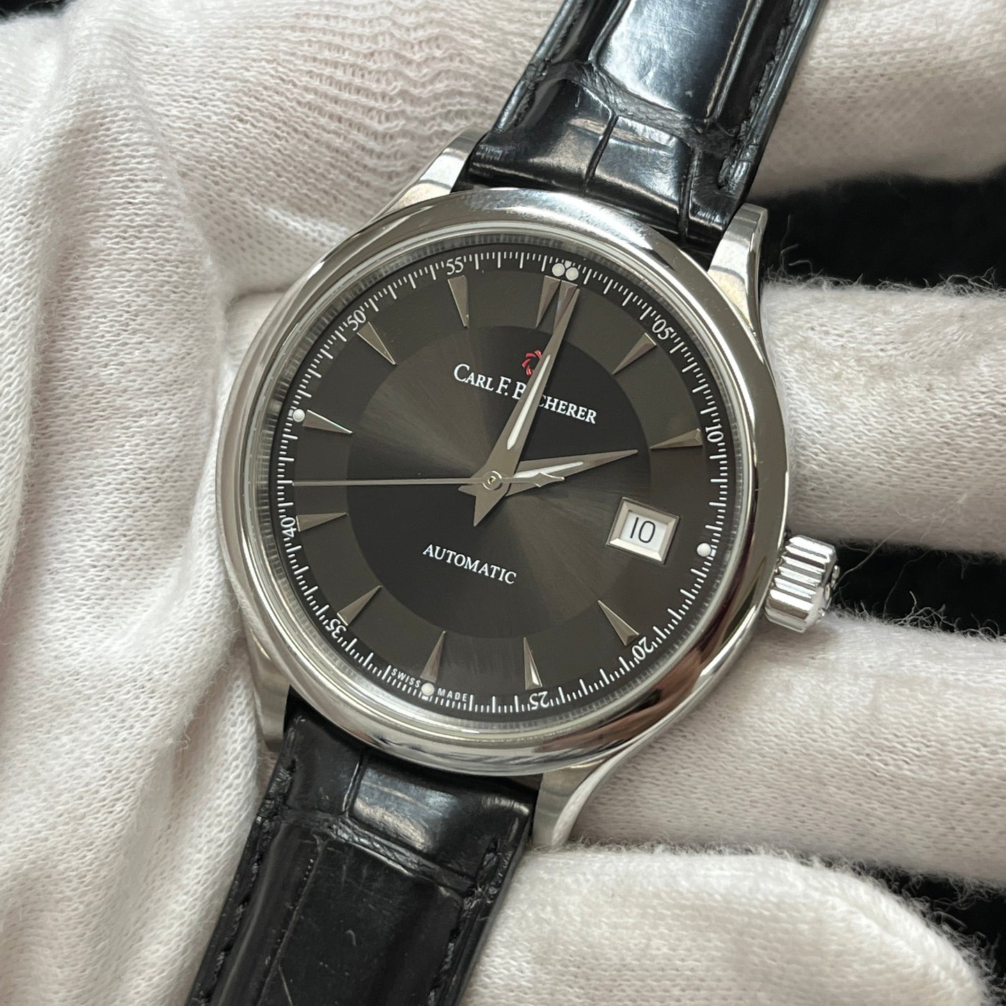 00.10908.08.33.01 Manero Autodate 2CFB01-00004