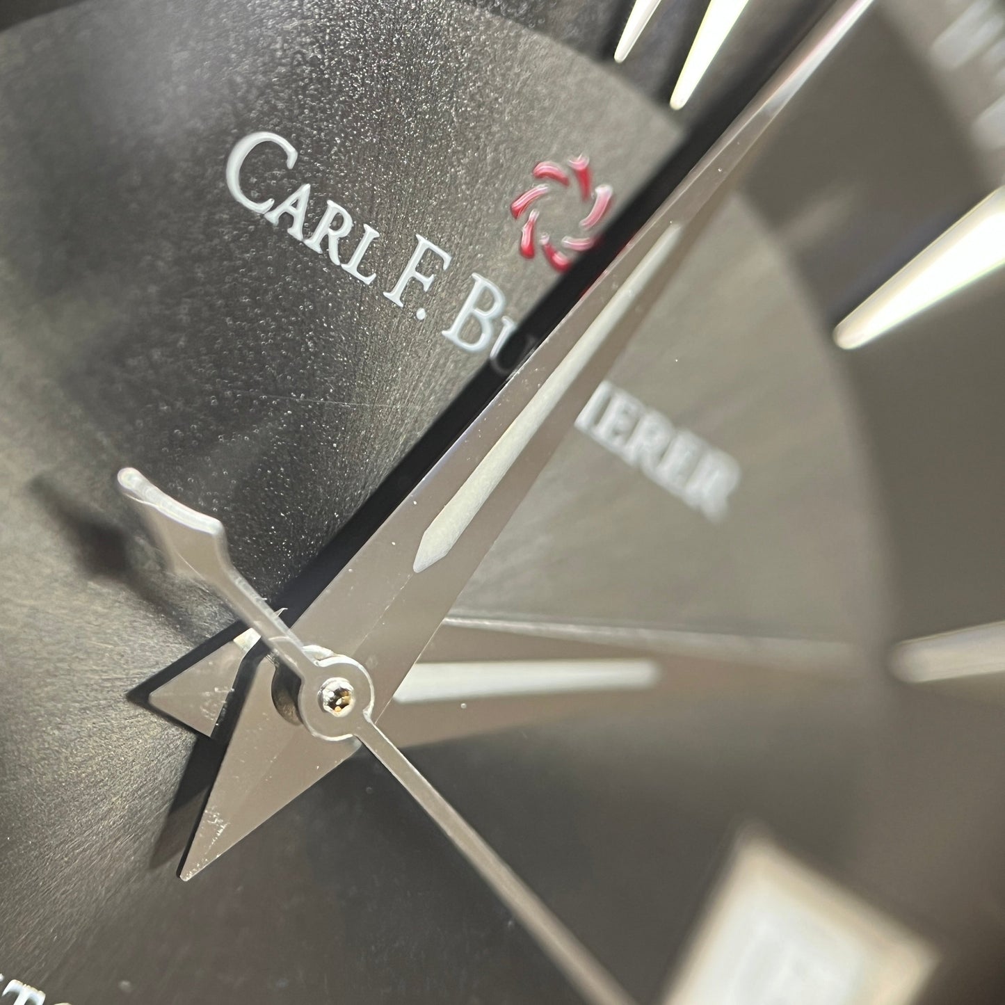 00.10908.08.33.01 Manero Autodate 2CFB01-00004