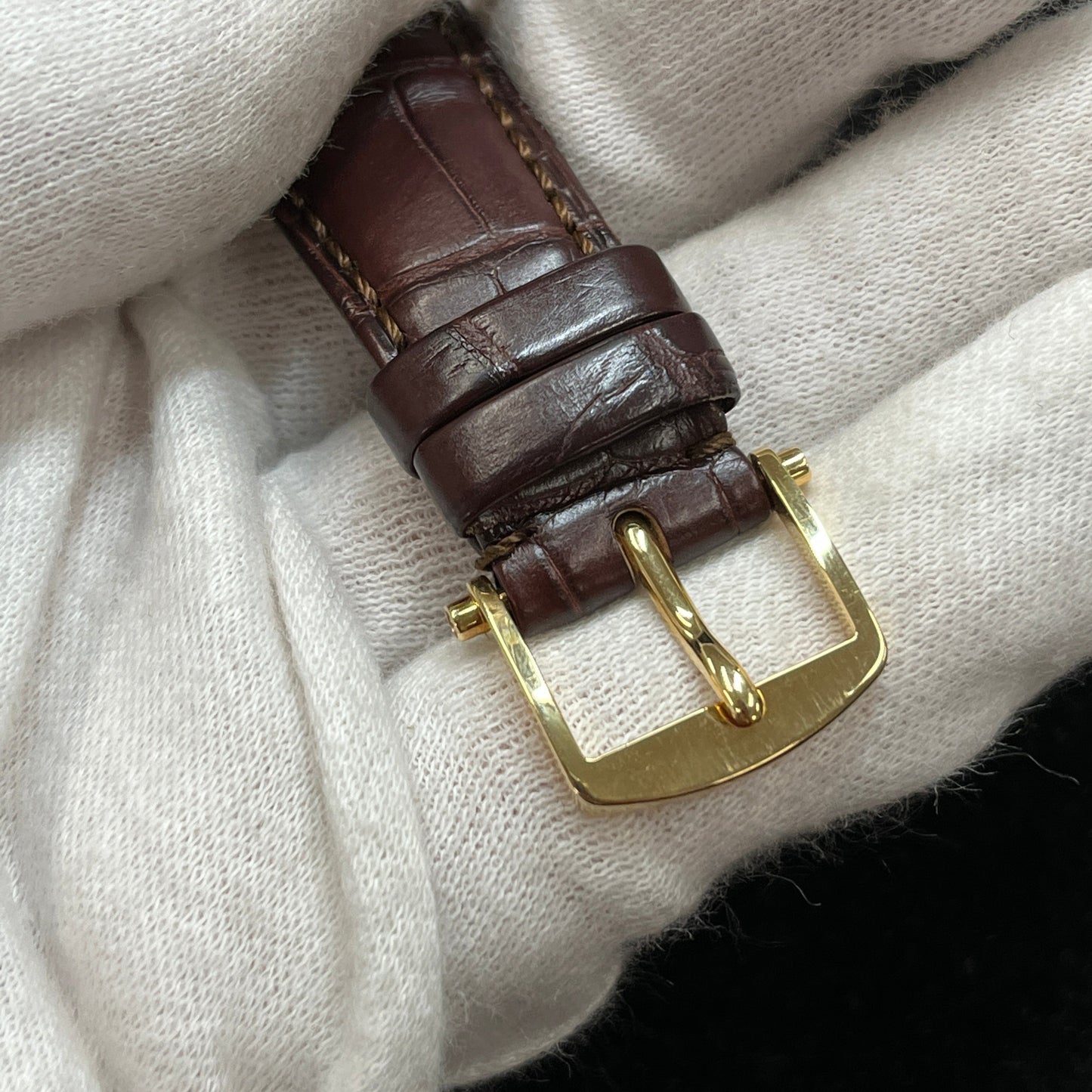 7037BA/11/9V6 Tradition YG 2BRG01-00079