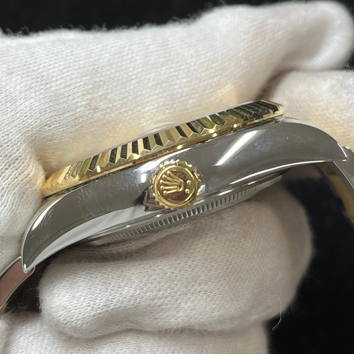 326933 Sky dweller Random serial 2R-X01-01419