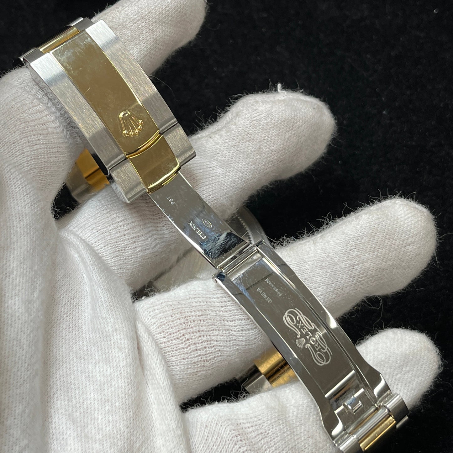326933 Sky dweller Random serial 2R-X01-01419