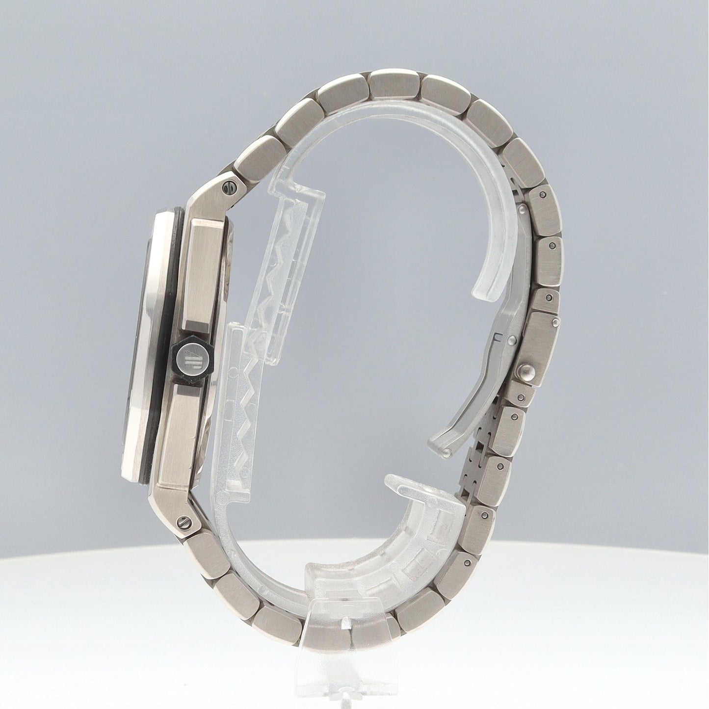 25995IP.OO.1000TI.01 Royal Oak Offshore 2003 Alinghi Limited 1000pcs 2A-P01-00033