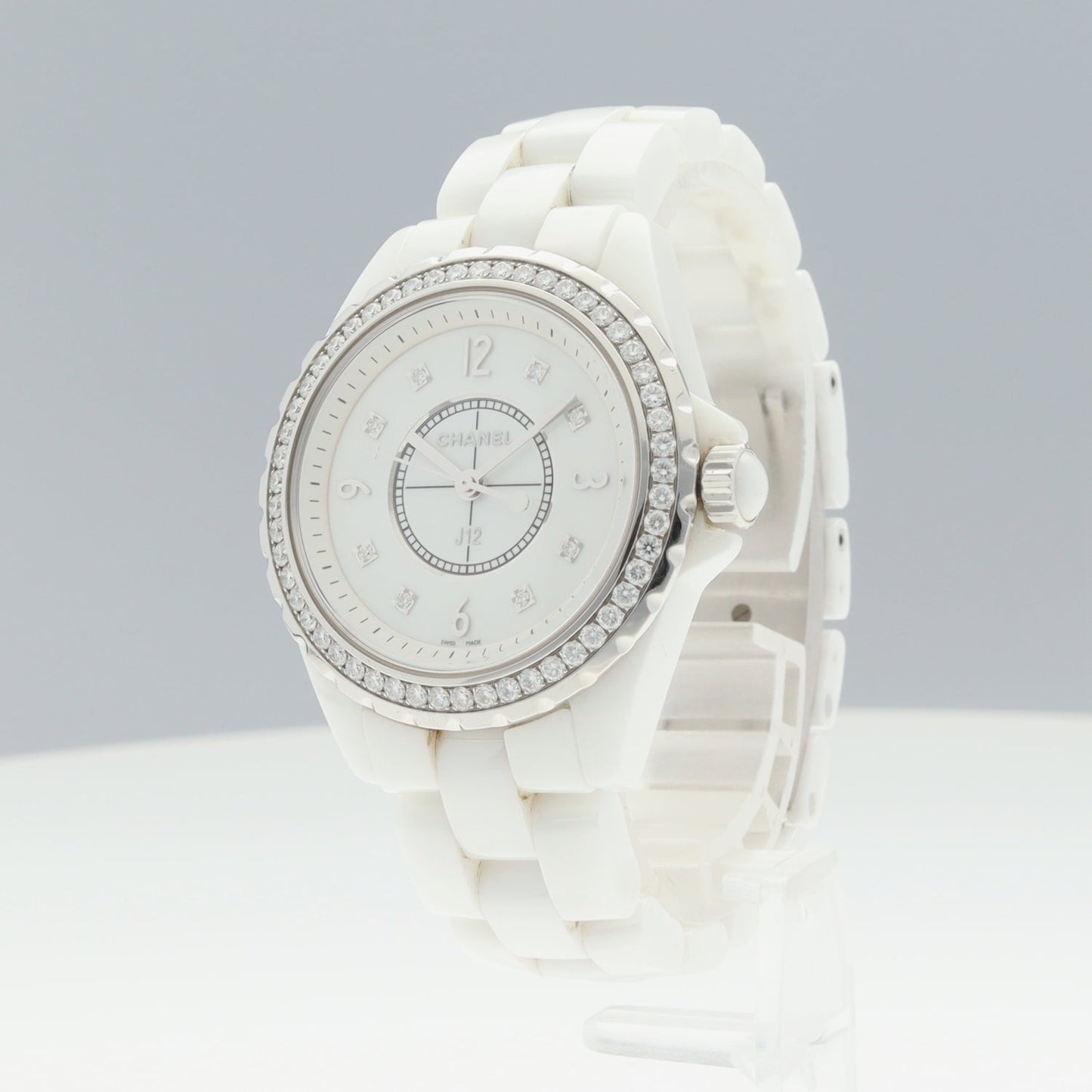 H3110 J12 White 2CHA01-00093