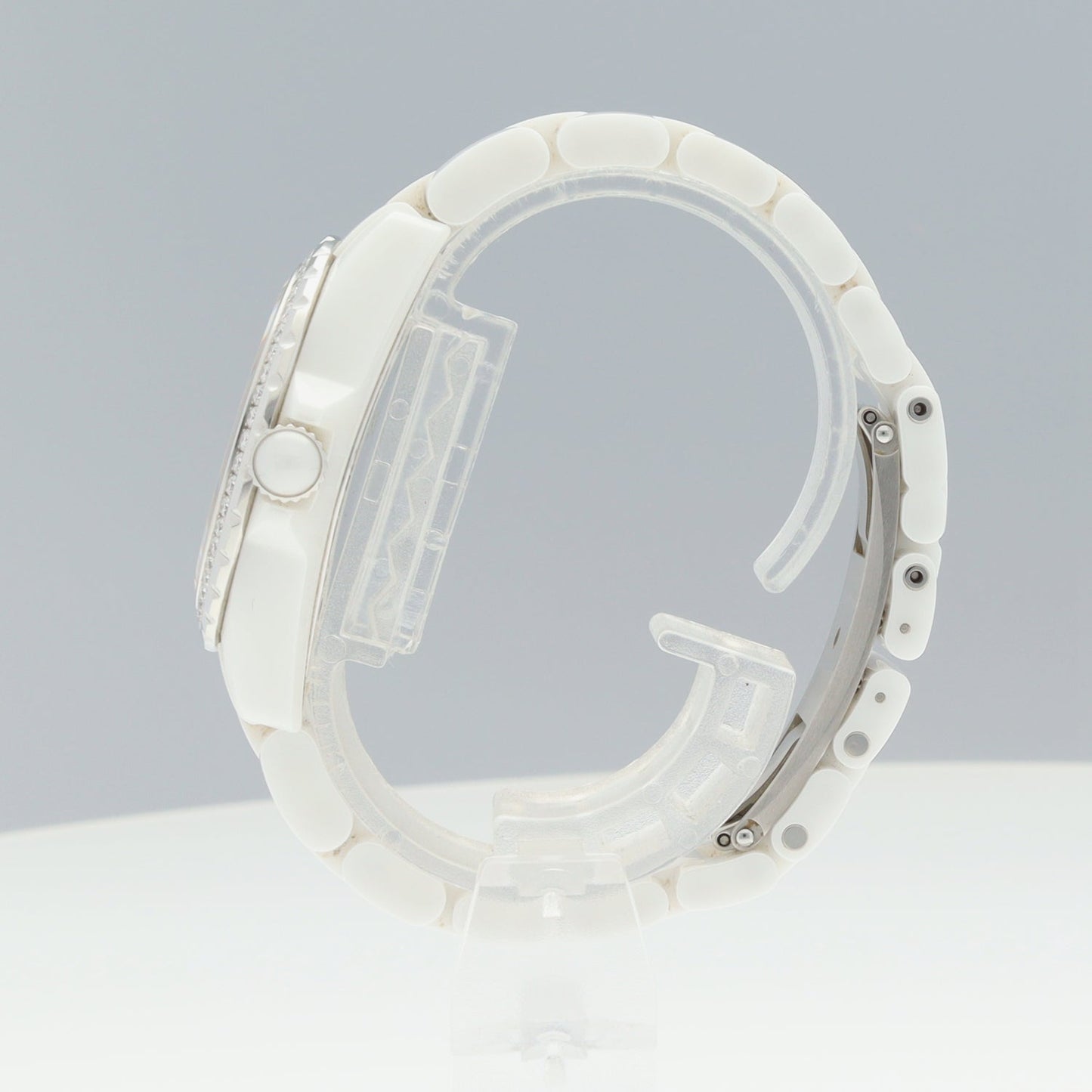 H3110 J12 White 2CHA01-00093