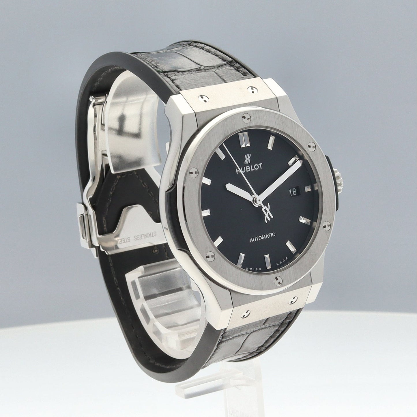 542.NX.1171.LR Classic Fusion 2HUB01-00081