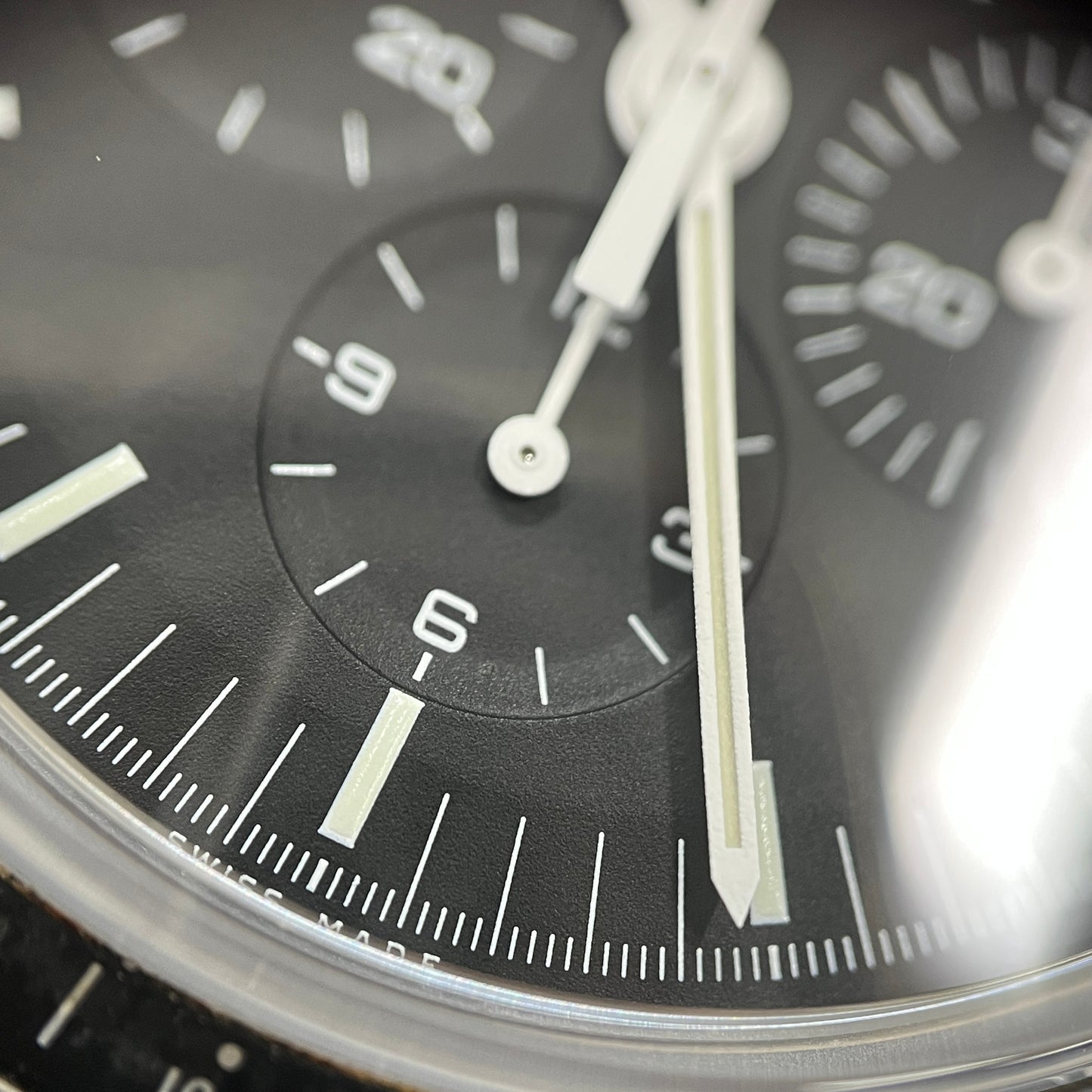 311.30.42.30.01.006 Moonwatch professional 2O-M33-00045