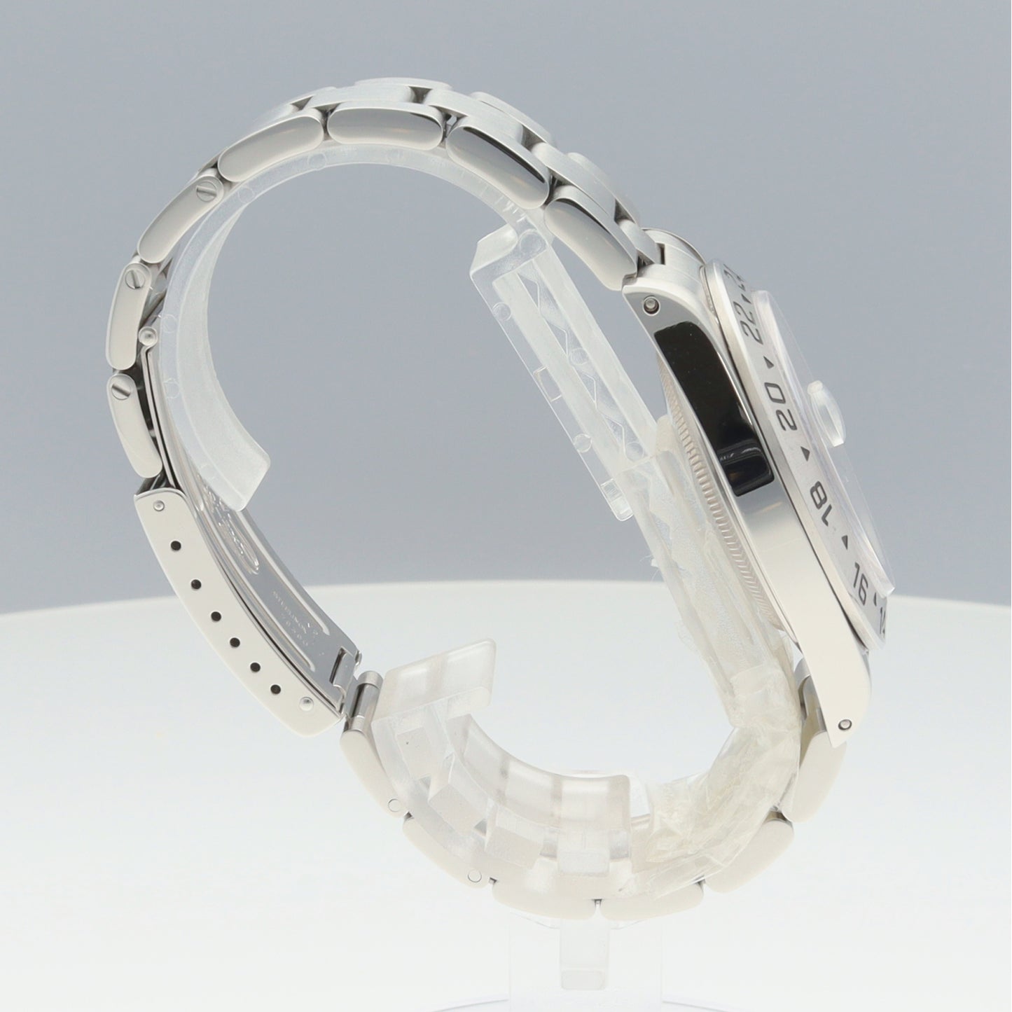 16570 Explorer2 W series Tritium 2R-X01-00307
