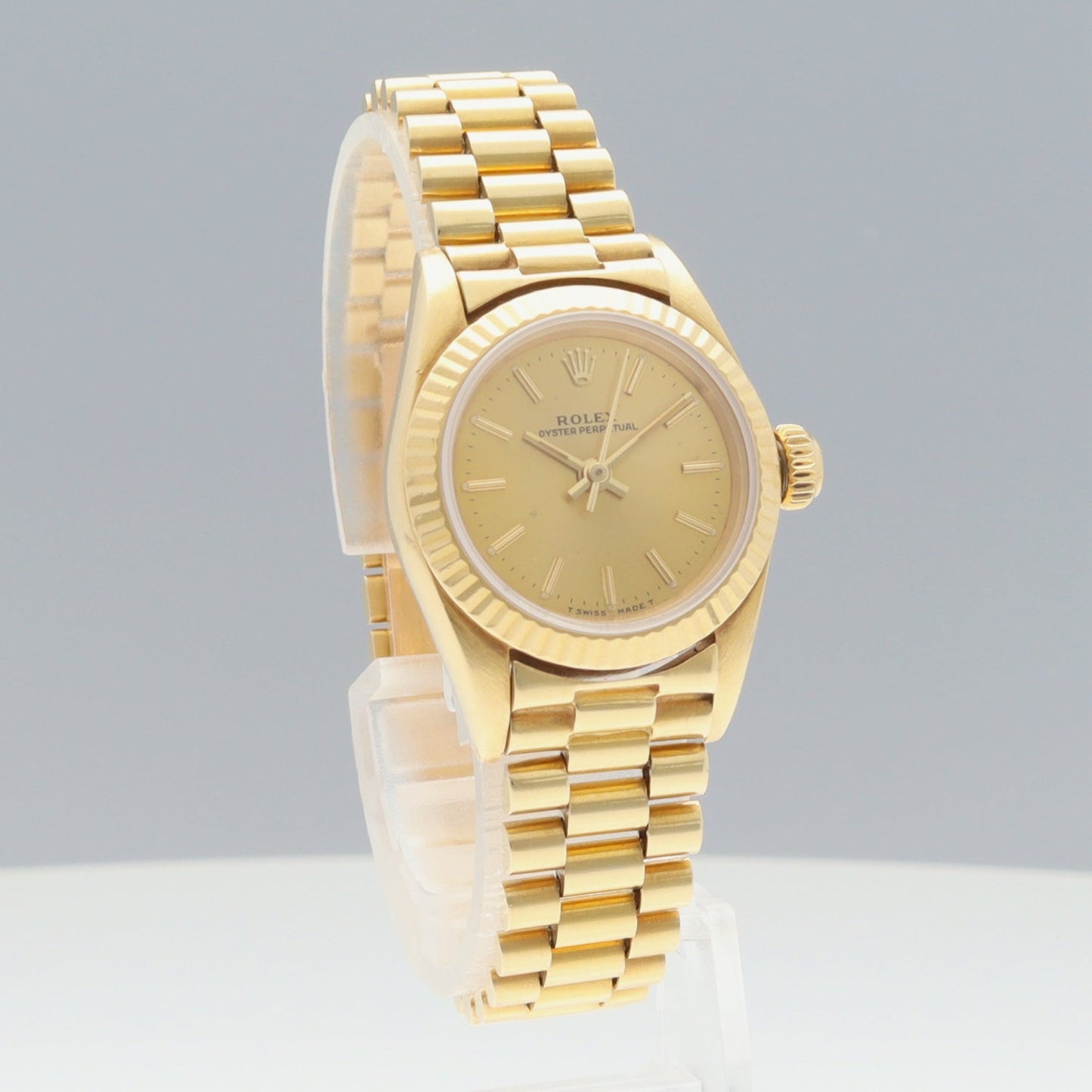 67198 Oyster Perpetual YG R serial Cal.2130 2R-X01-01247
