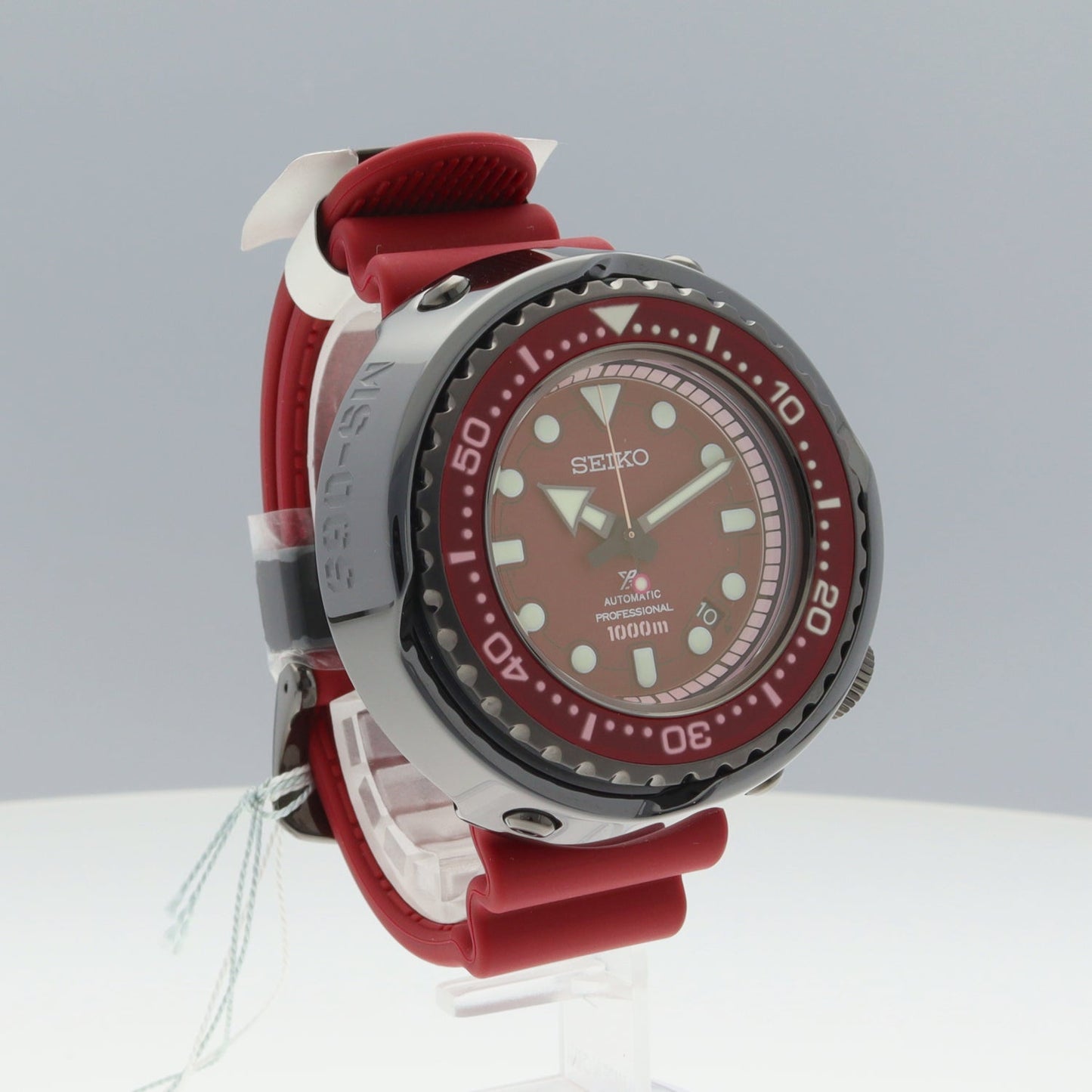 SBDX029 Seiko Marinemaster Gundam 40th Red Zaku II 2SEI01-00092