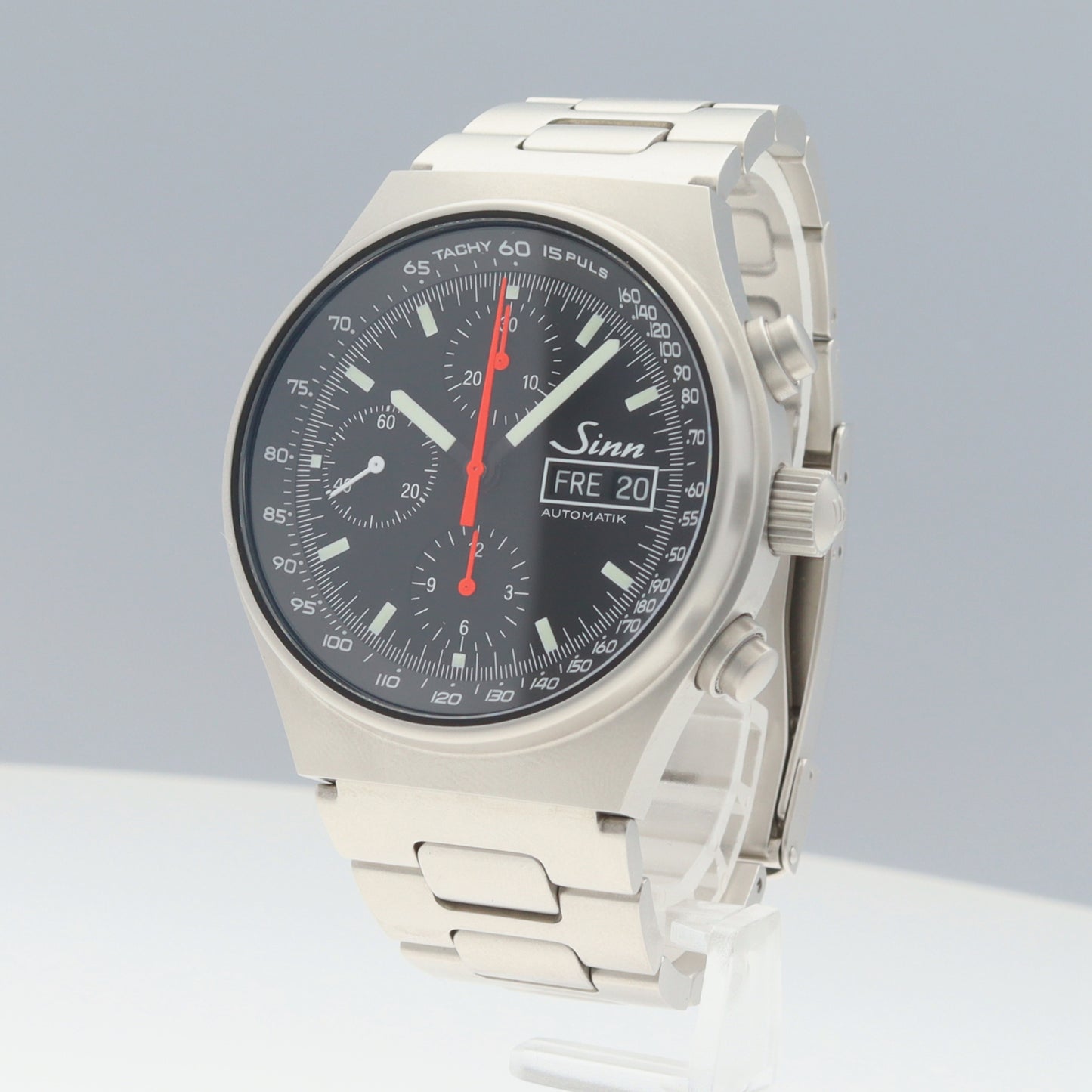 144.ST.SA Sports Chronograph 2SIN01-00016