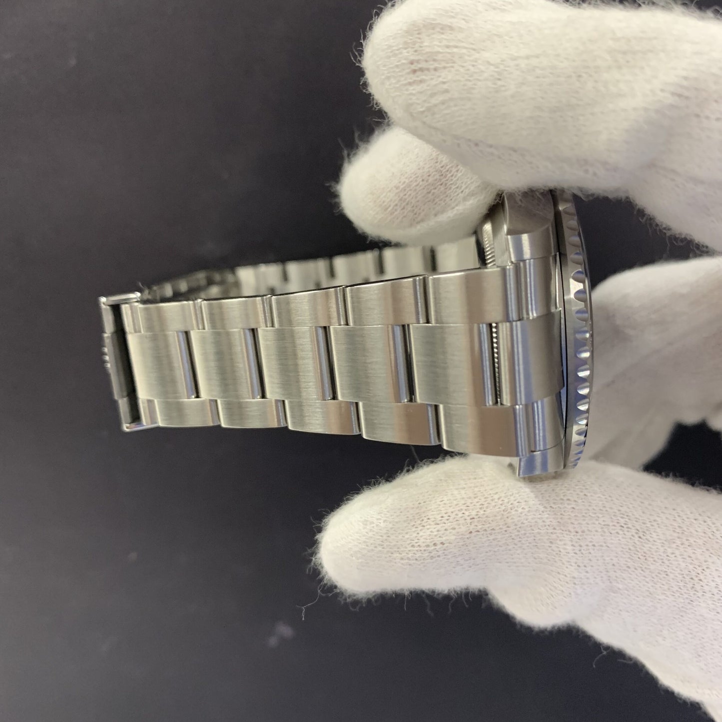 124060 Oyster Perpetual Submariner Random Serial 2R-X01-01071