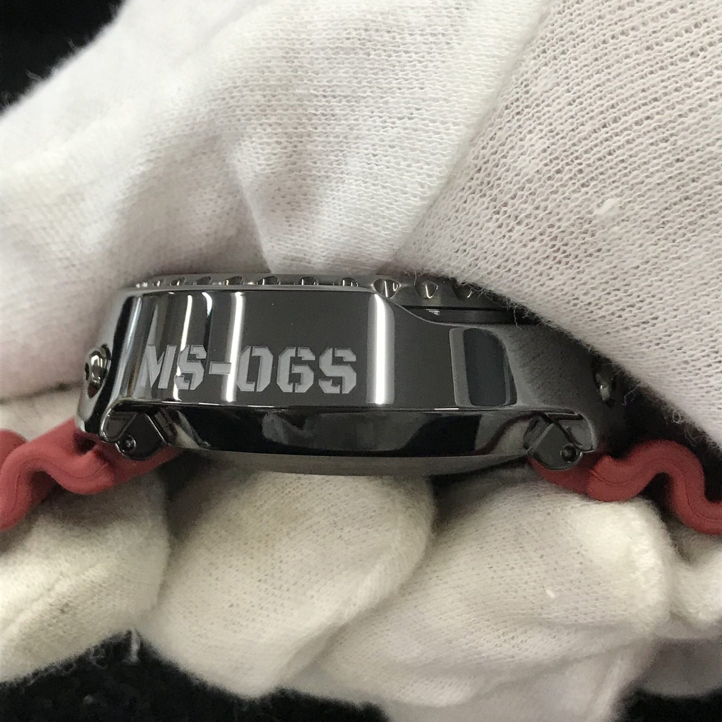 SBDX029 Seiko Marinemaster Gundam 40th Red Zaku II 2SEI01-00092