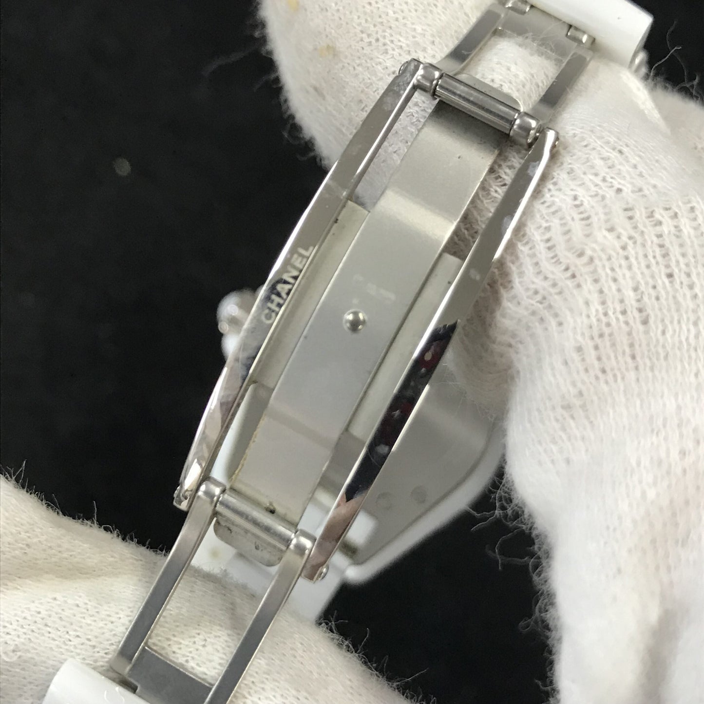 H2422 J12 White 8P Diamond 2CHA01-00092