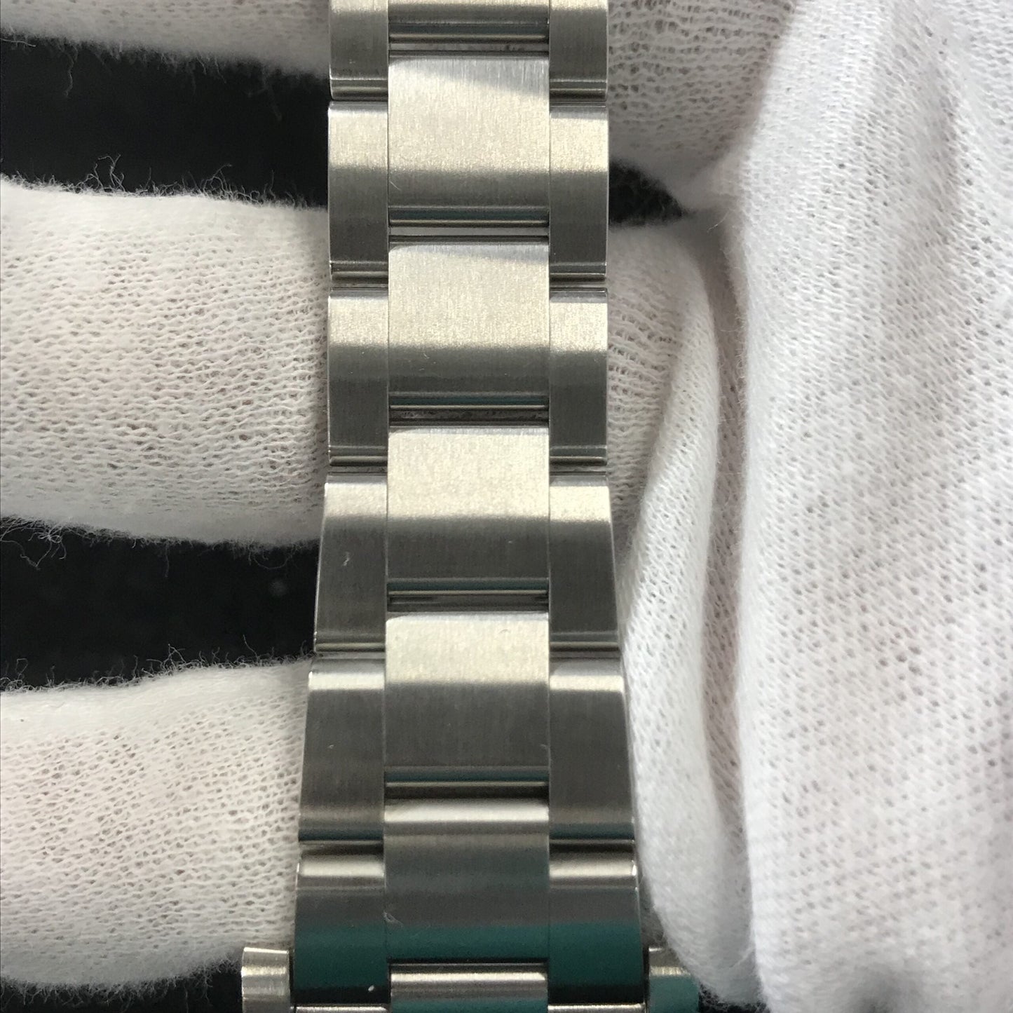 116900 Oyster Perpetual Air King Ramdon Serial 2R-X01-00681