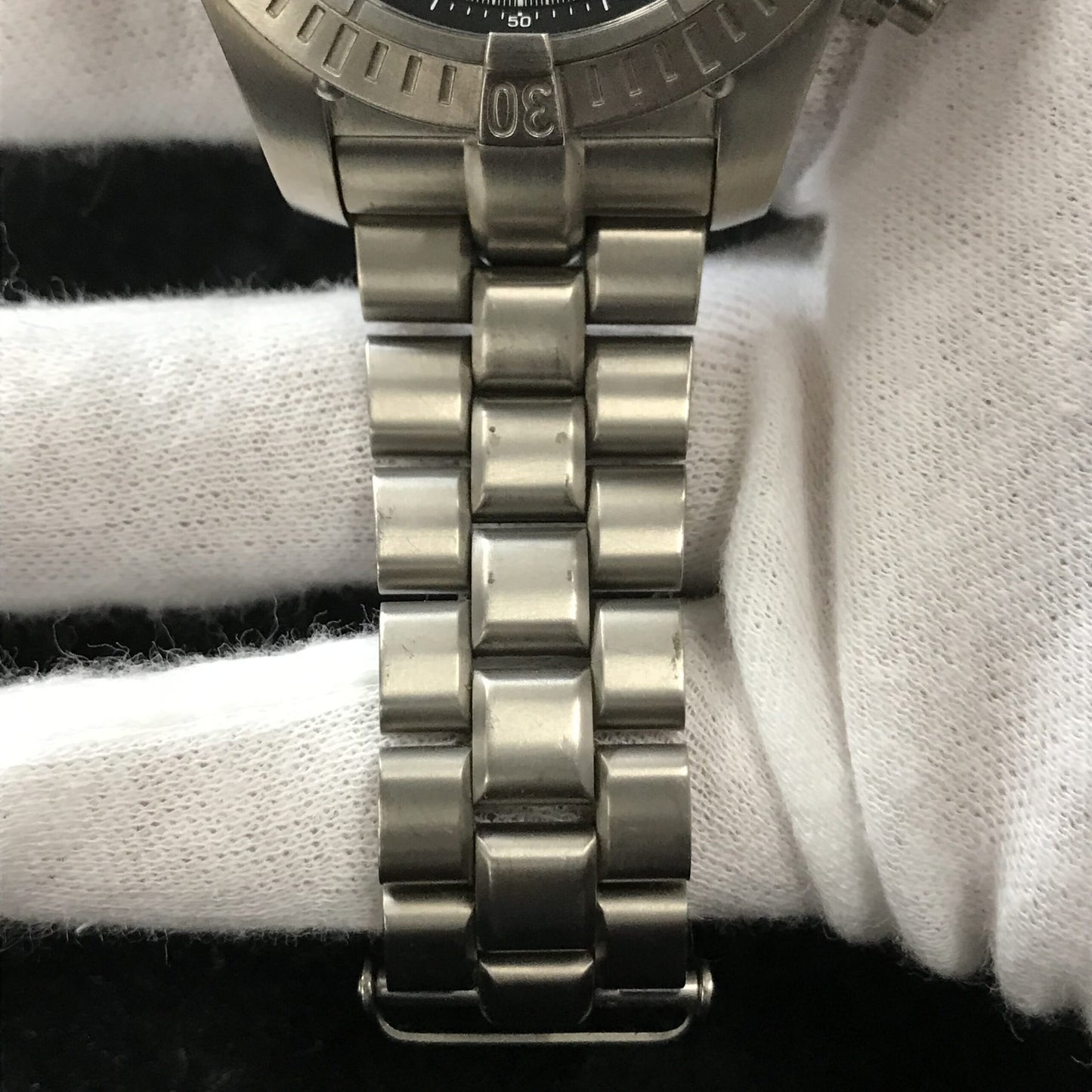 E13360 Chrono Avenger 2BRT01-00129
