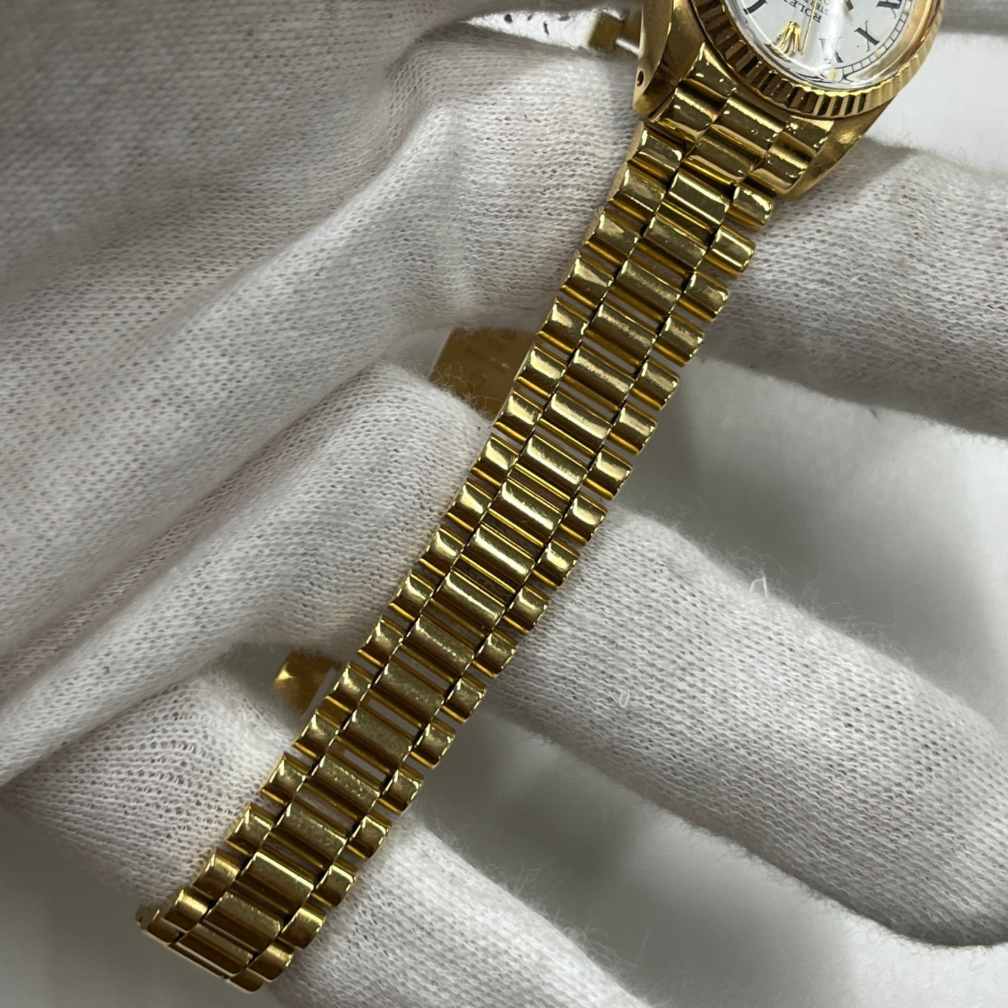 6917 Oysterperpetual Datejust 18K YG 74***** Serial 2R-X01-01323