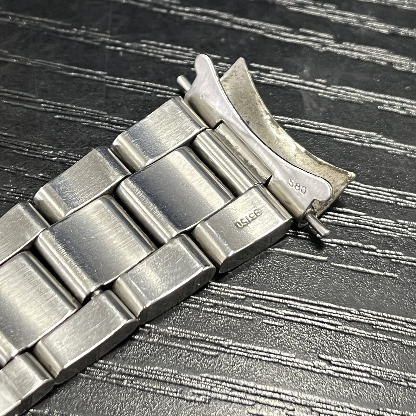1680 Submariner cal.1570 56***** serial 2R-X33-00138