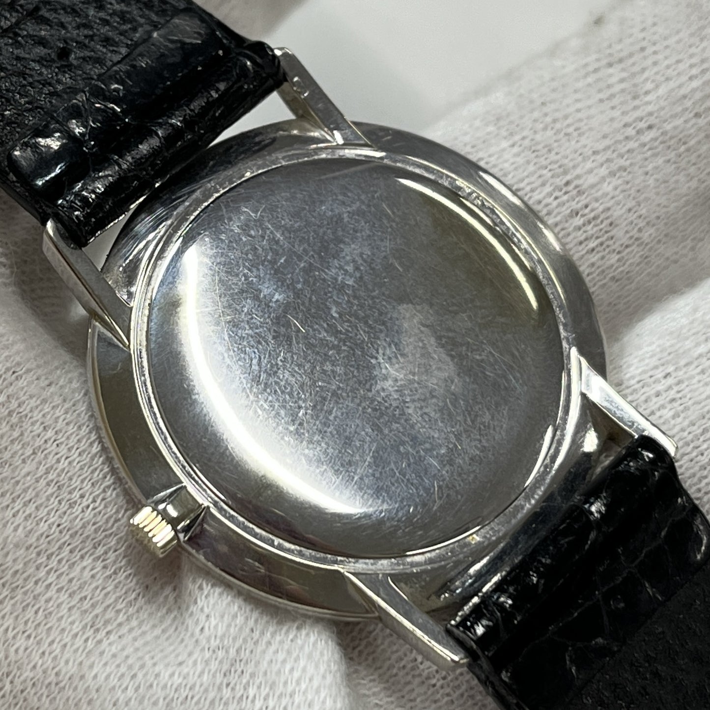 ROUND WG 2V-C33-00005