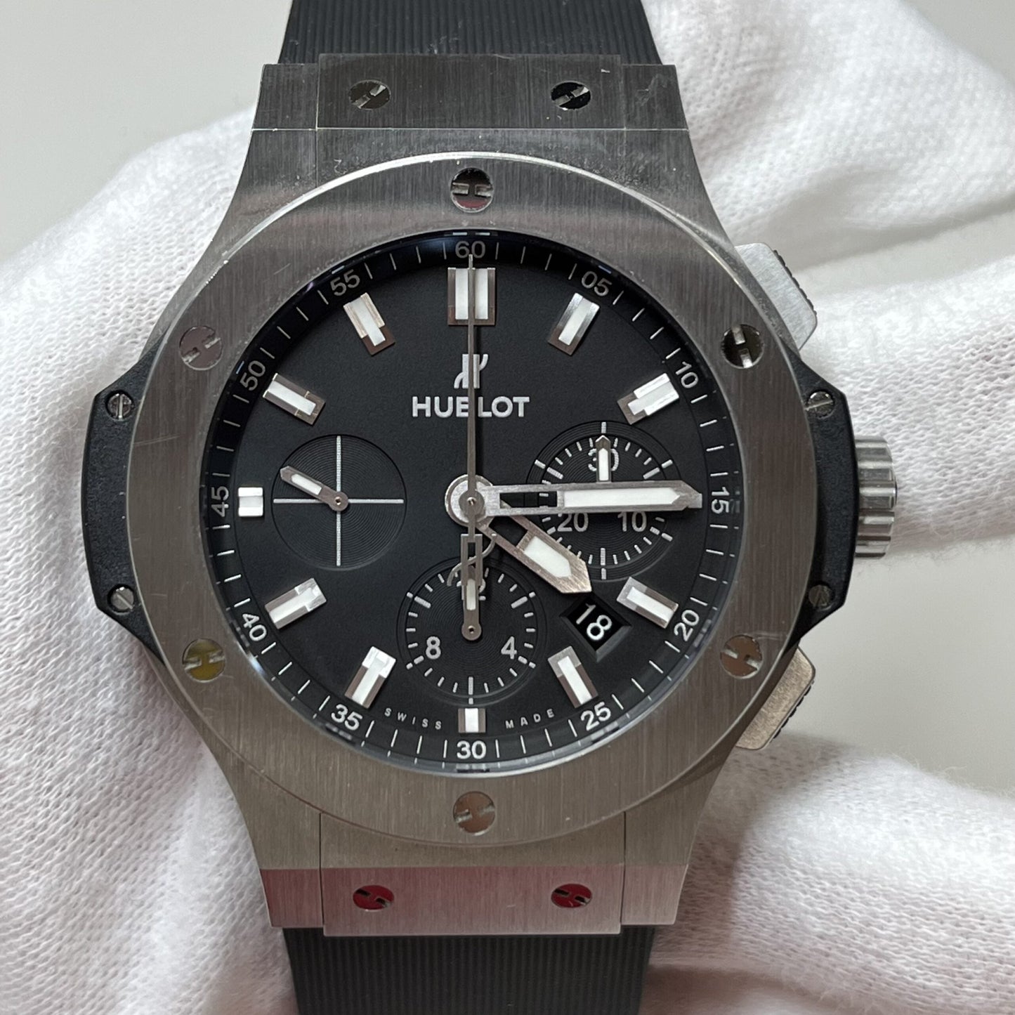 301.SX.1170.RX Big Bang Chronograph 2HUB01-00096