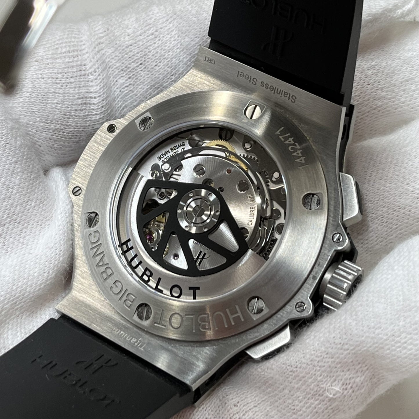 301.SX.1170.RX Big Bang Chronograph 2HUB01-00096