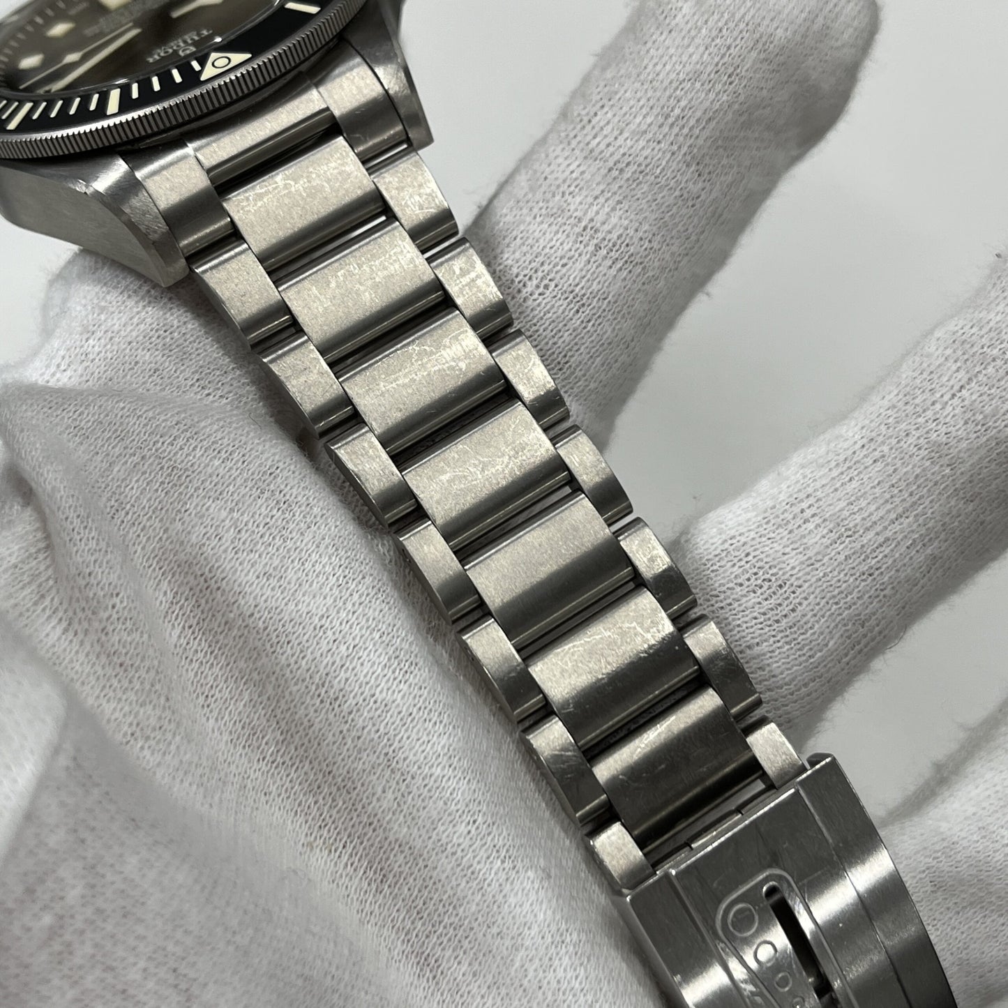 25610TNL 25600TB Pelagos 2TUD01-00057