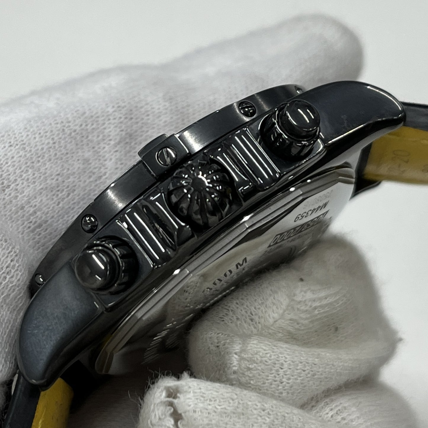 M44359 Chronomat Blackbird Chronograph 2BRT01-00142