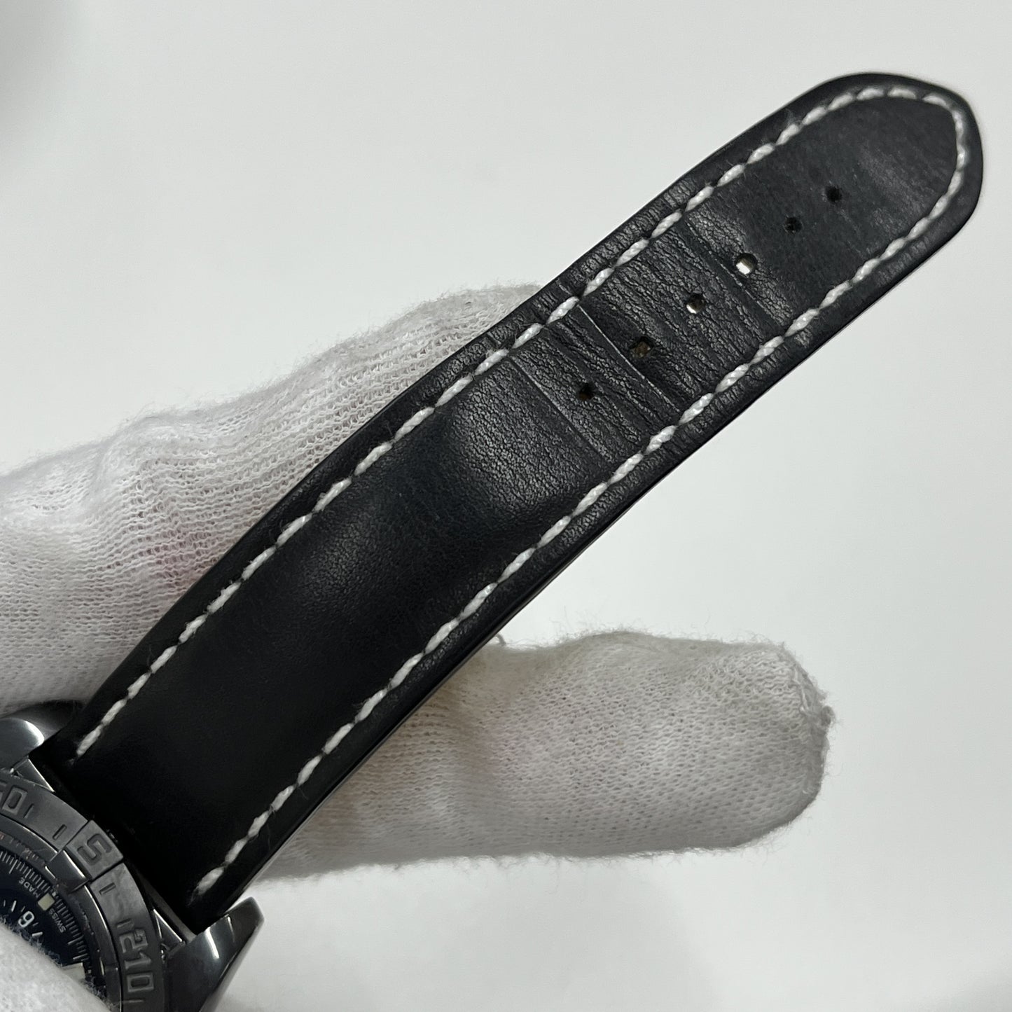 M44359 Chronomat Blackbird Chronograph 2BRT01-00142