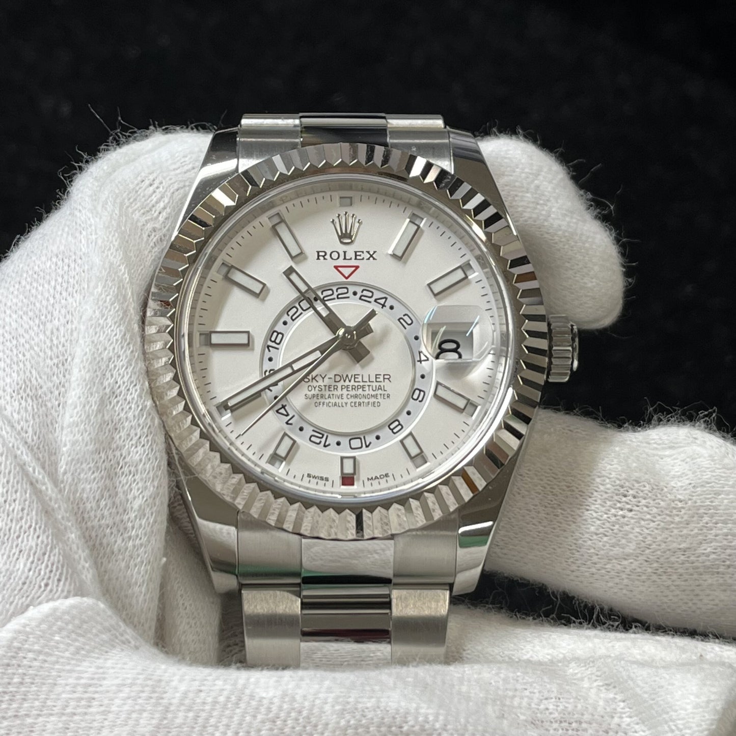 326934 Sky Dweller Random Serial 2R-X01-00799